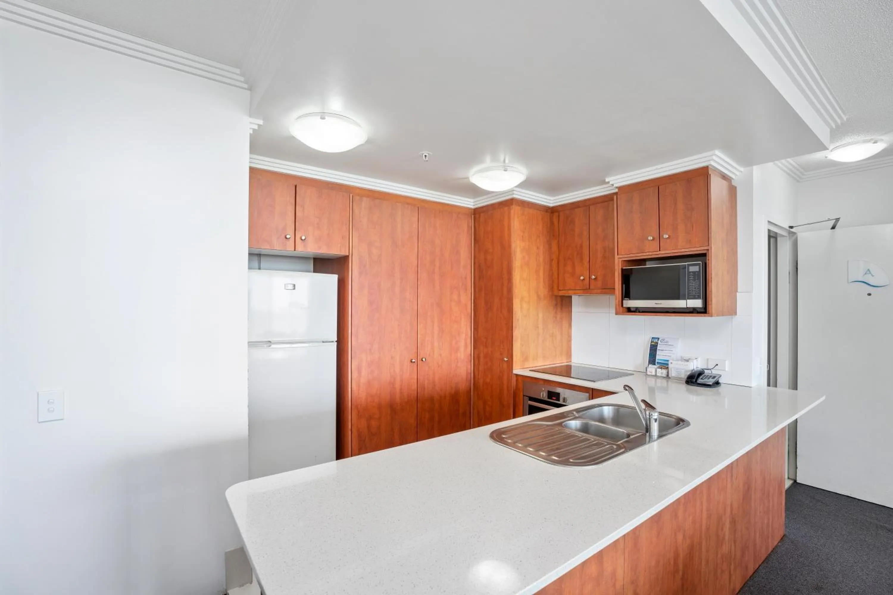 kitchen in Crystal Bay On The Broadwater