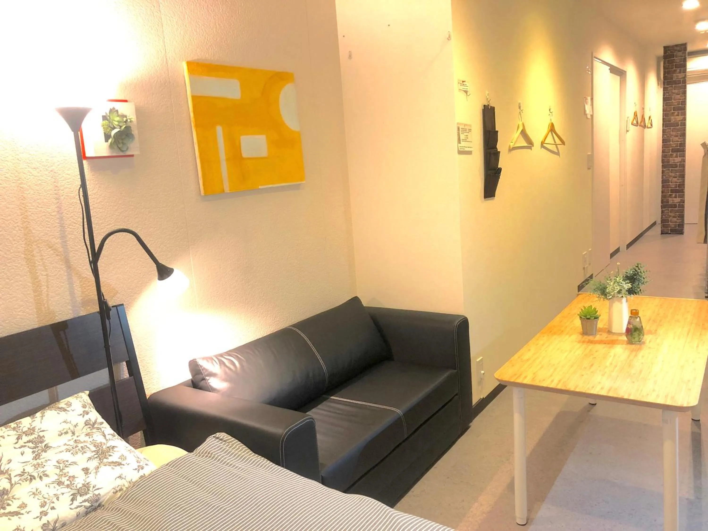 Photo of the whole room in Tokyo Art House