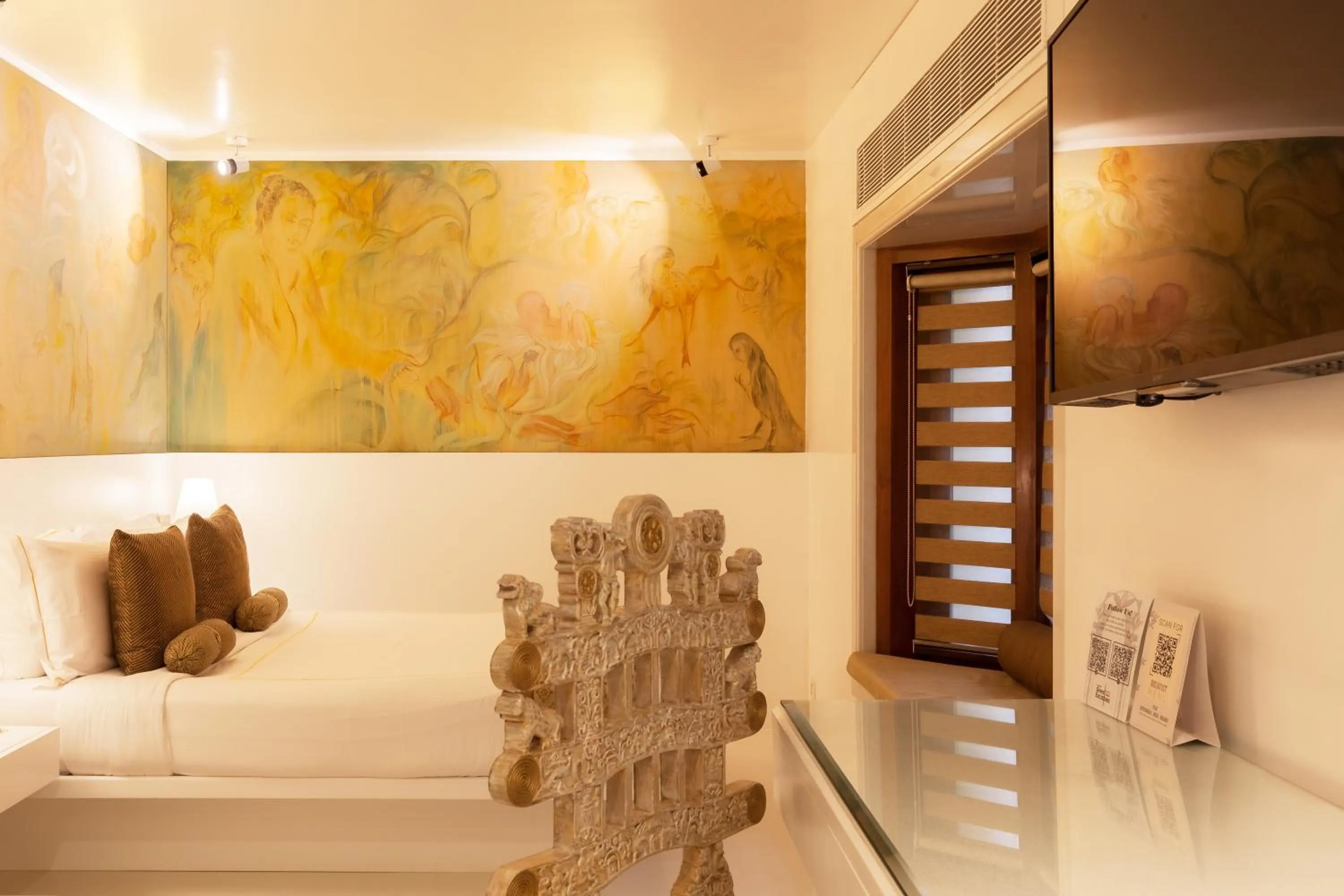 Bed in Le Sutra Hotel, Khar, Mumbai