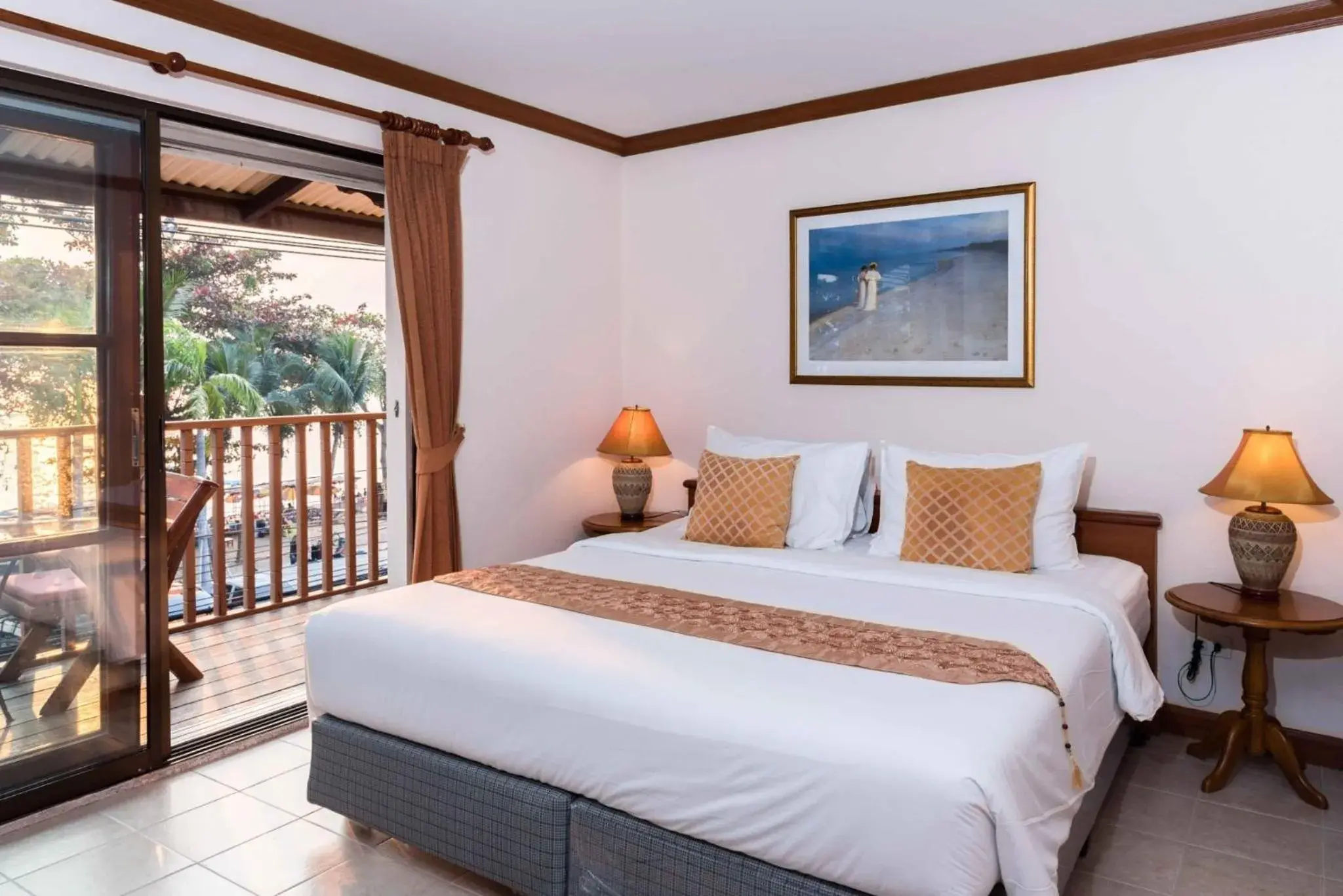 Bed in Jomtien Boathouse Bed in Jomtien Boathouse