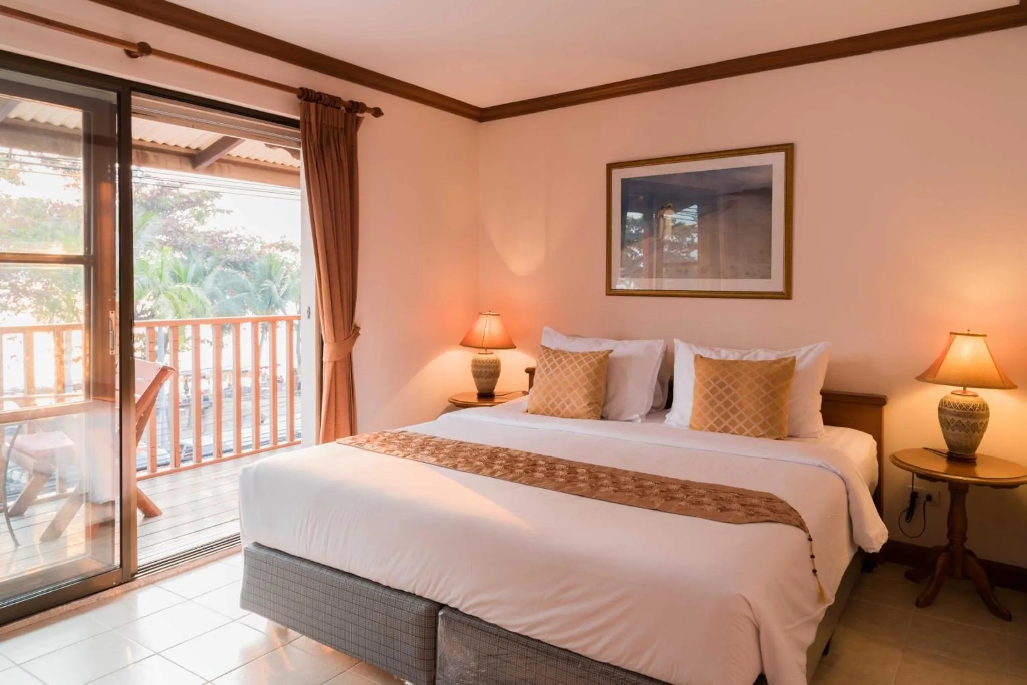 Bed in Jomtien Boathouse