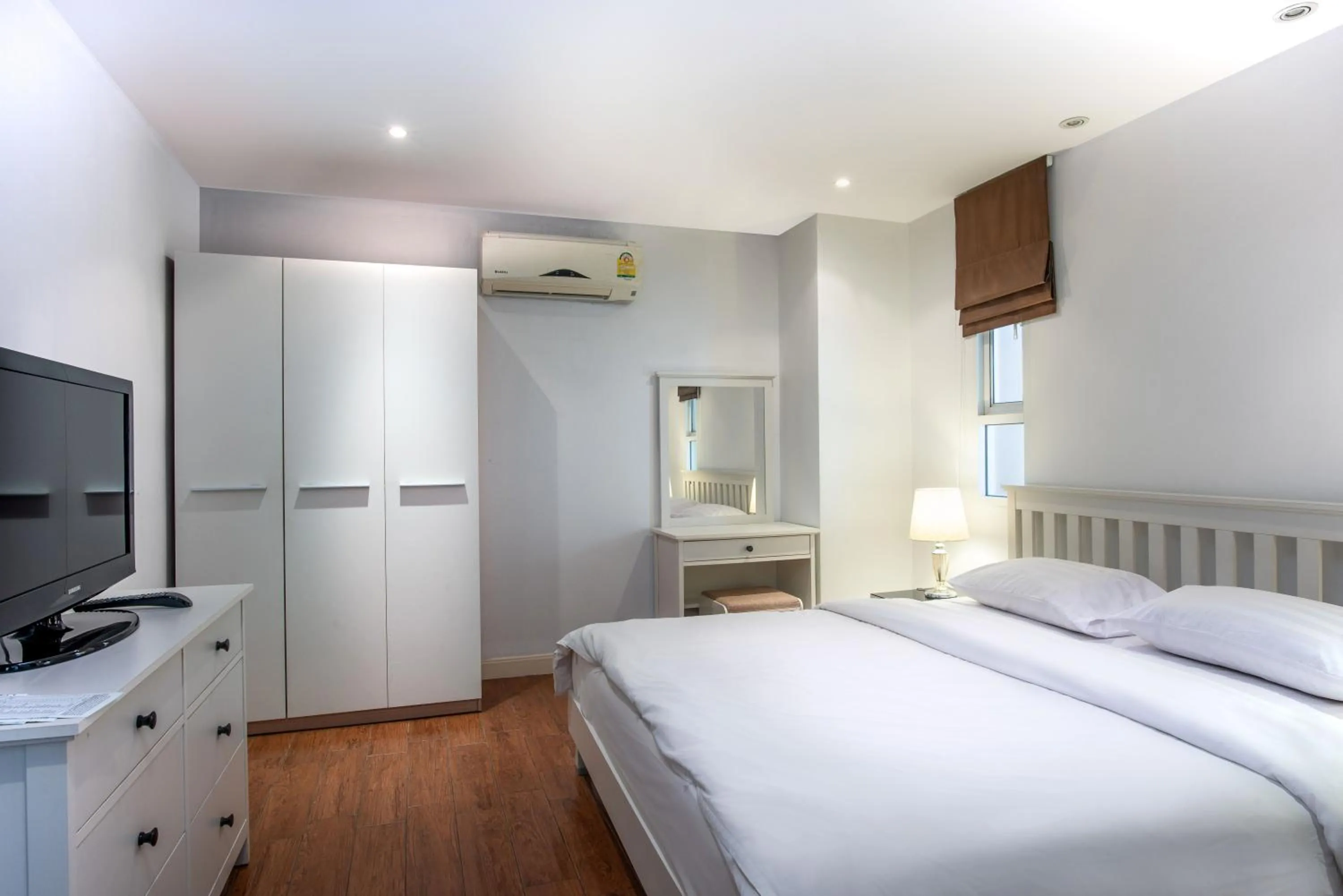 Bed in Jomtien Beach Penthouses