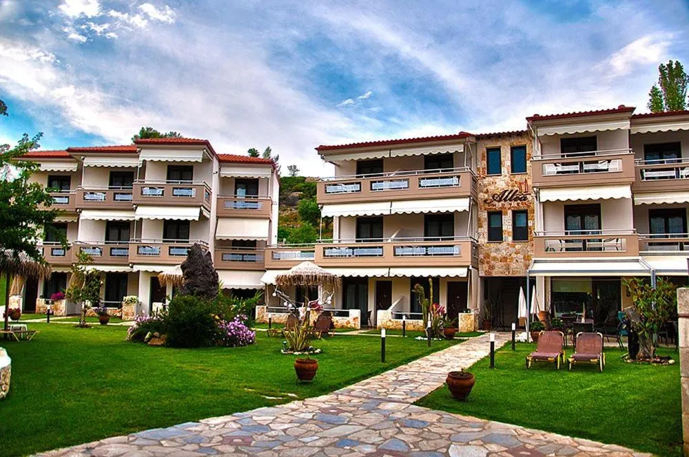 Allea Hotel and Apartments