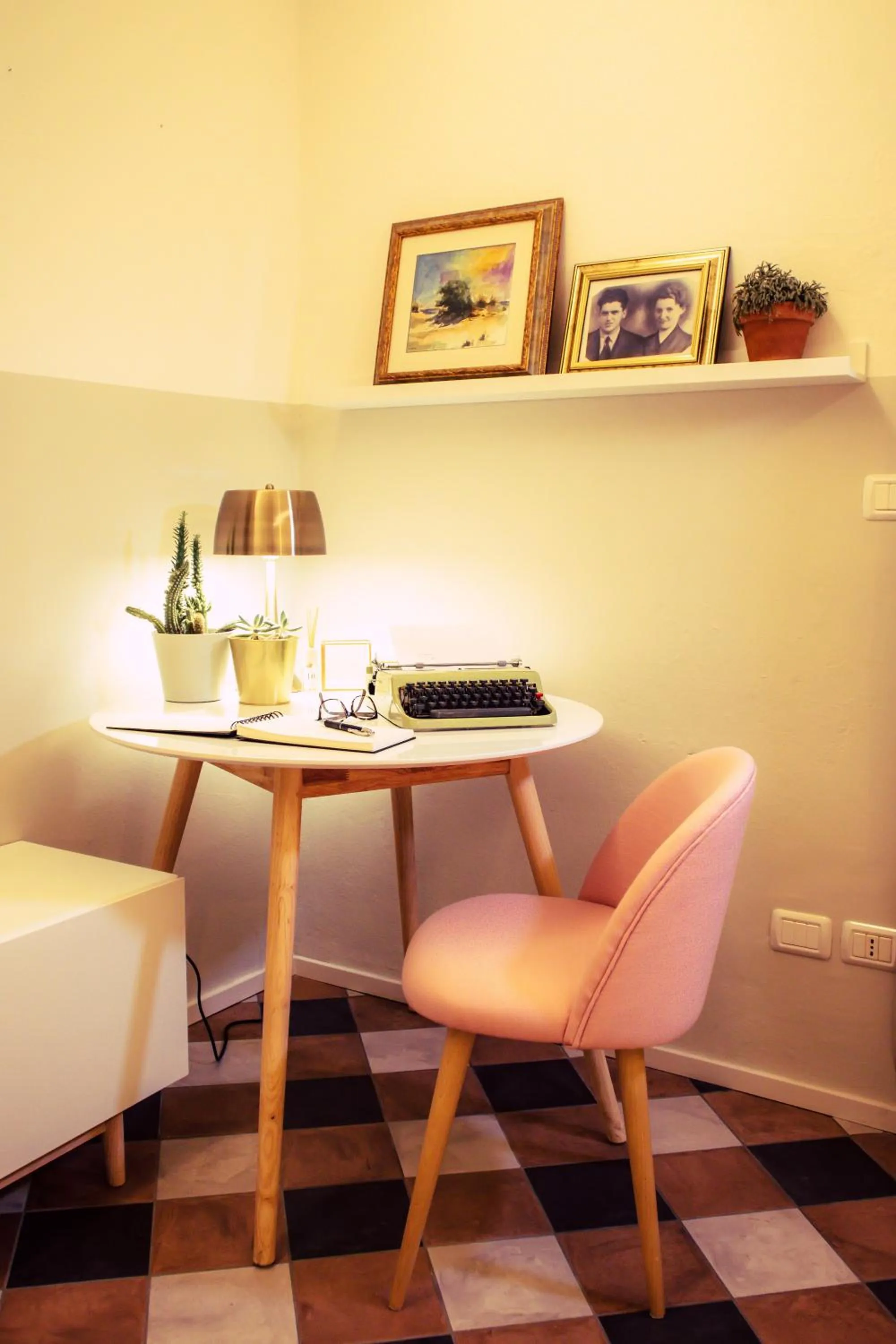 hair dresser in Arsenale Suites