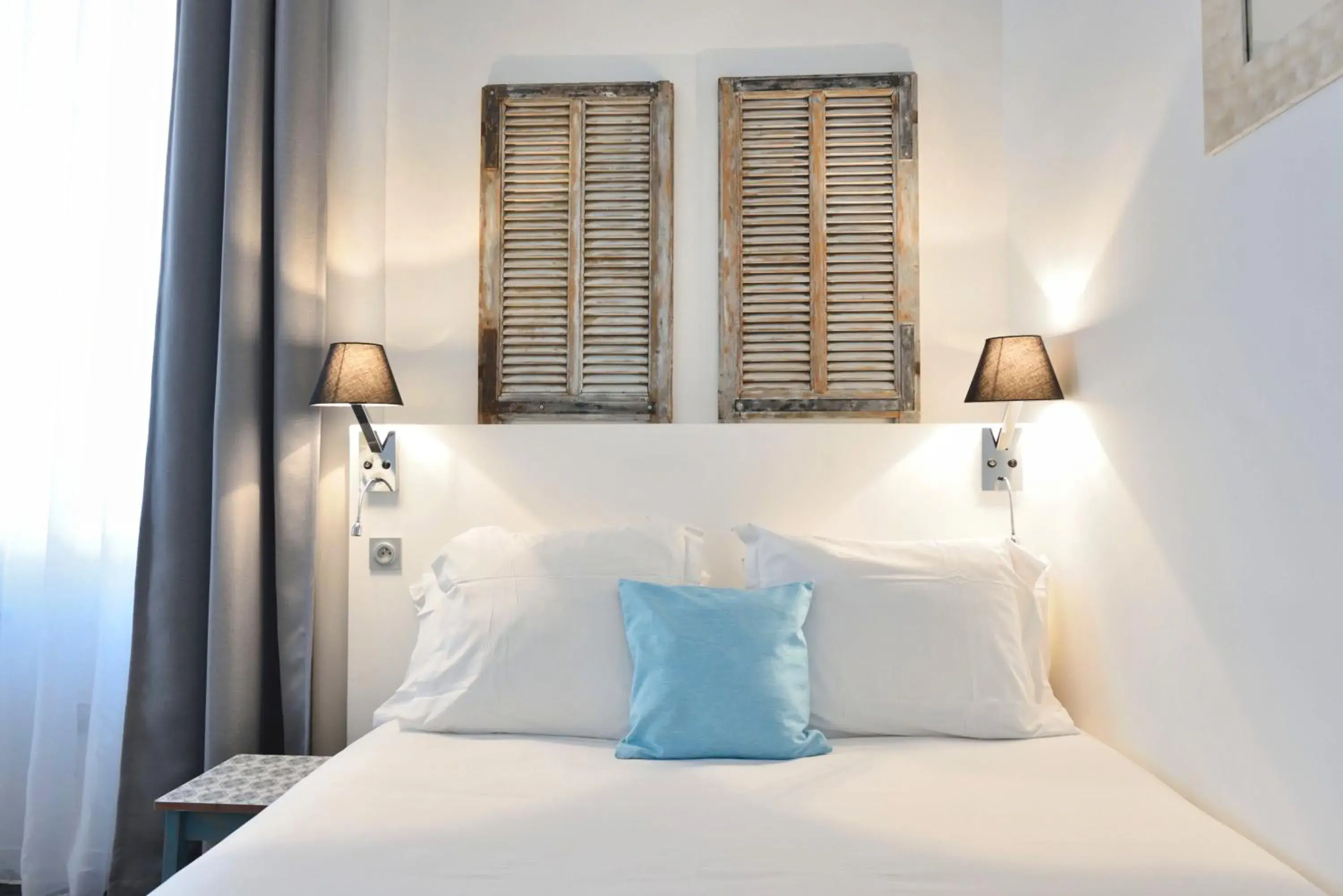 Bed in Hotel La Villa Nice Promenade Bed in Hotel La Villa Nice Promenade