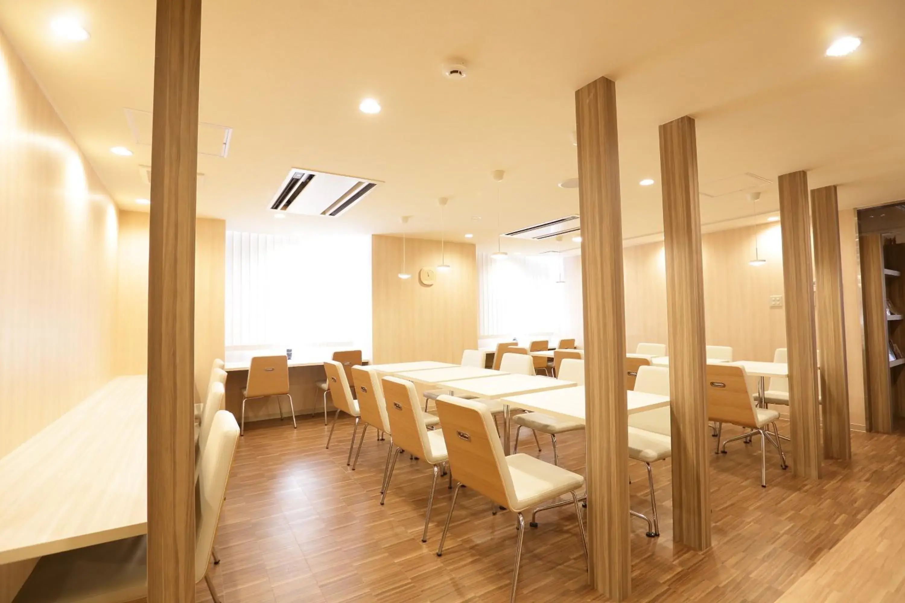 Restaurant/places to eat in Hotel Green Mark Restaurant/places to eat in Hotel Green Mark