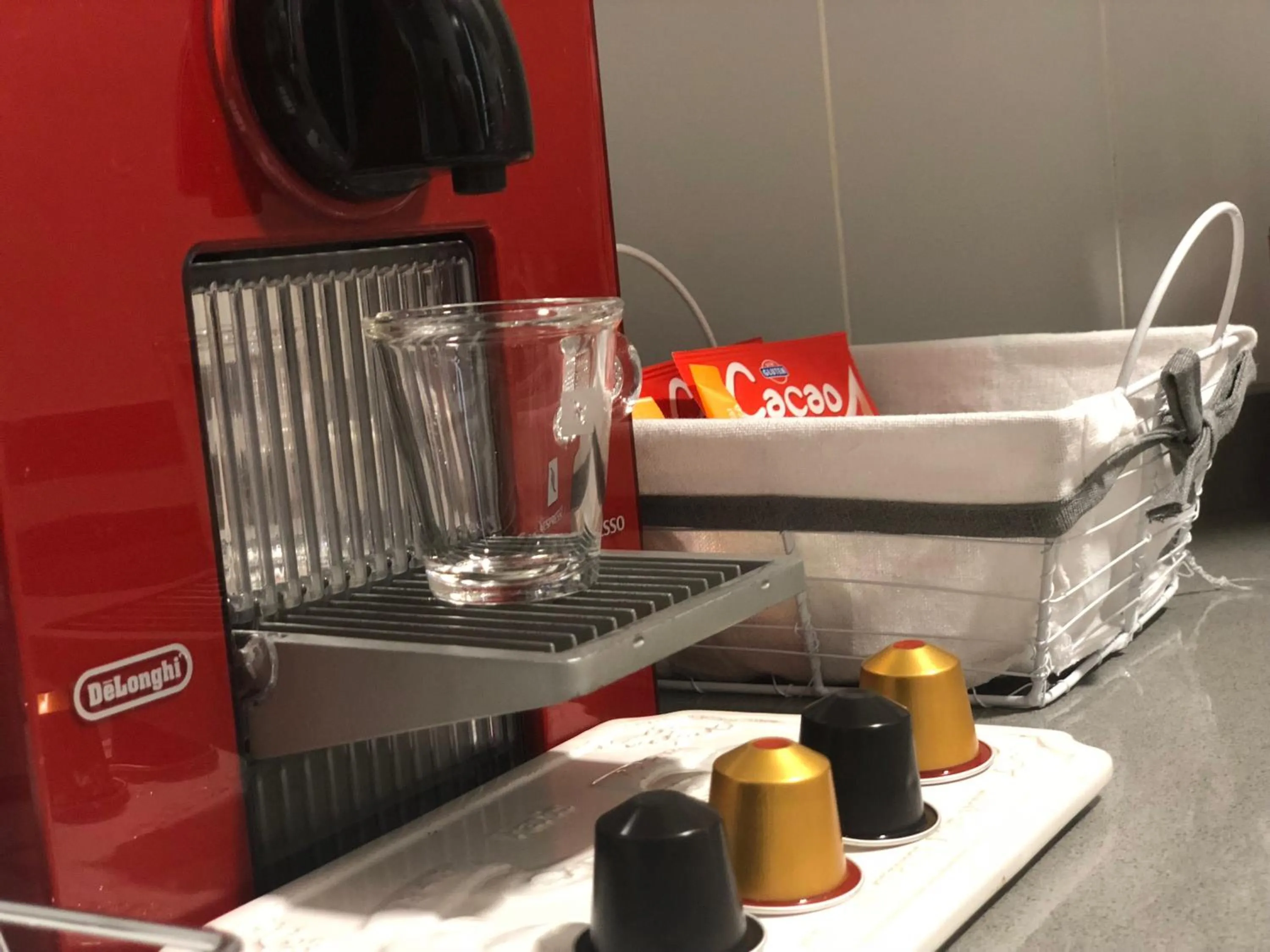 Coffee/tea facilities in Catedral Apartment
