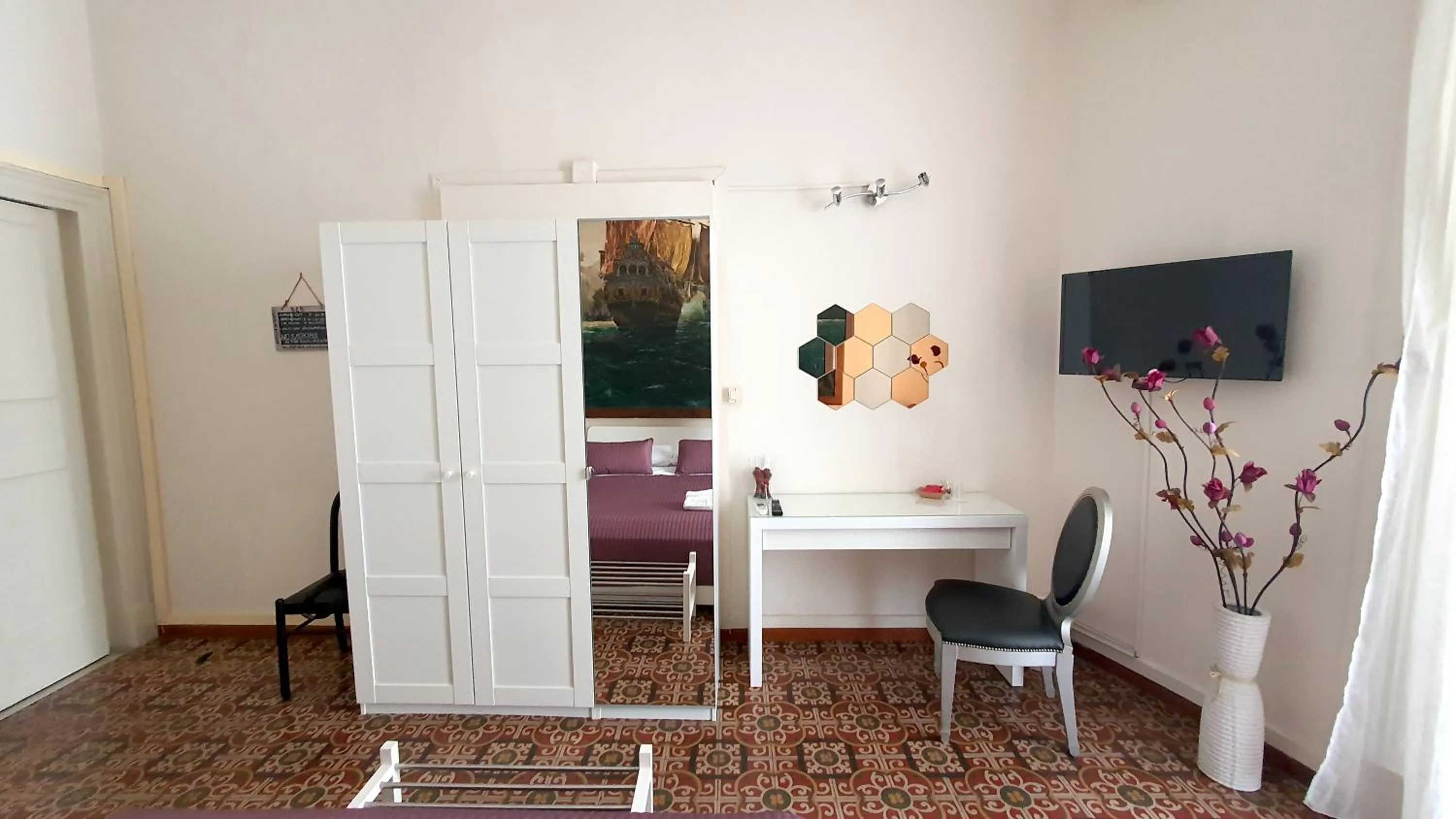 hair dresser in Cortile Stesicoro