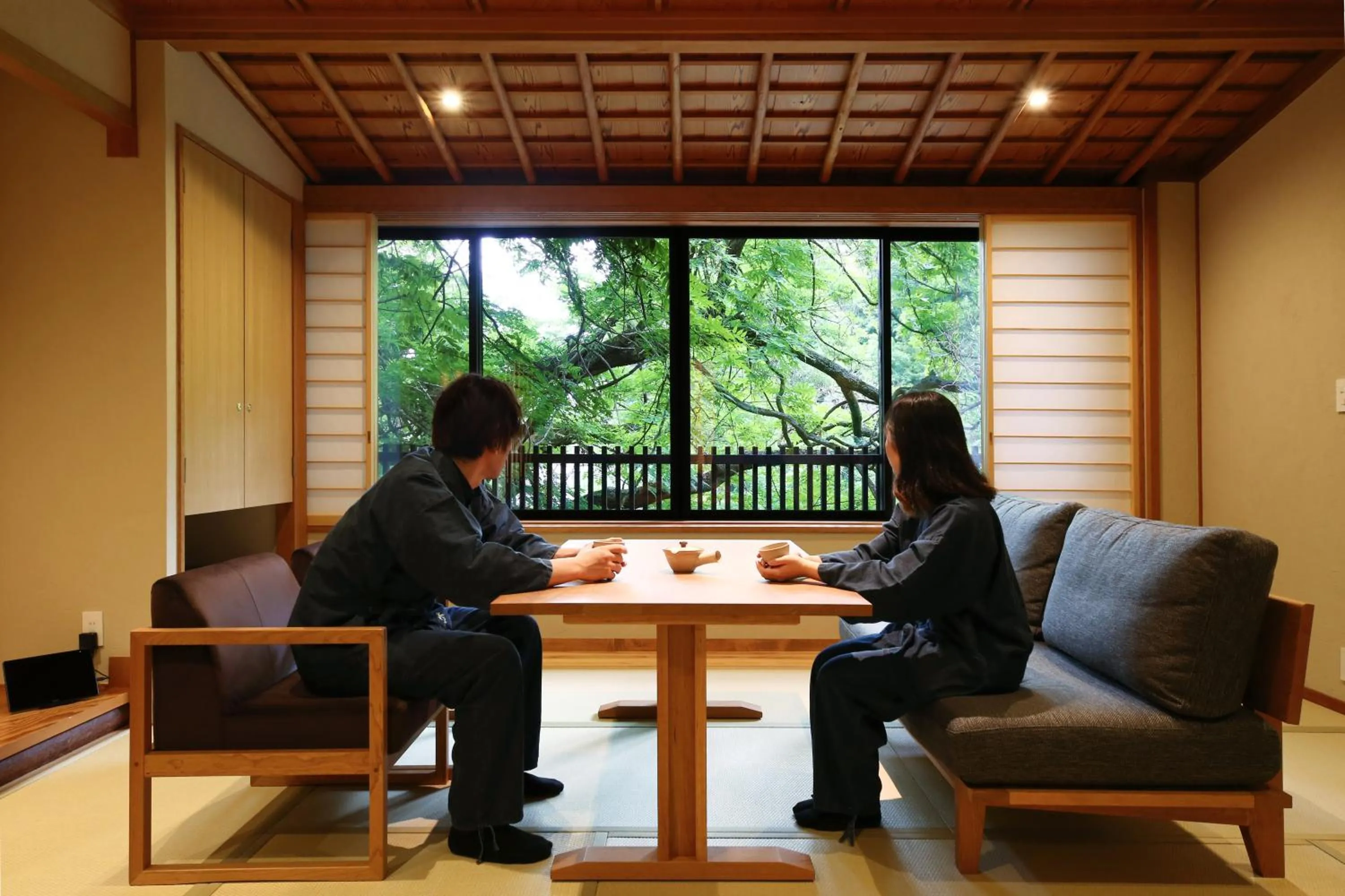 Photo of the whole room in Kyousen