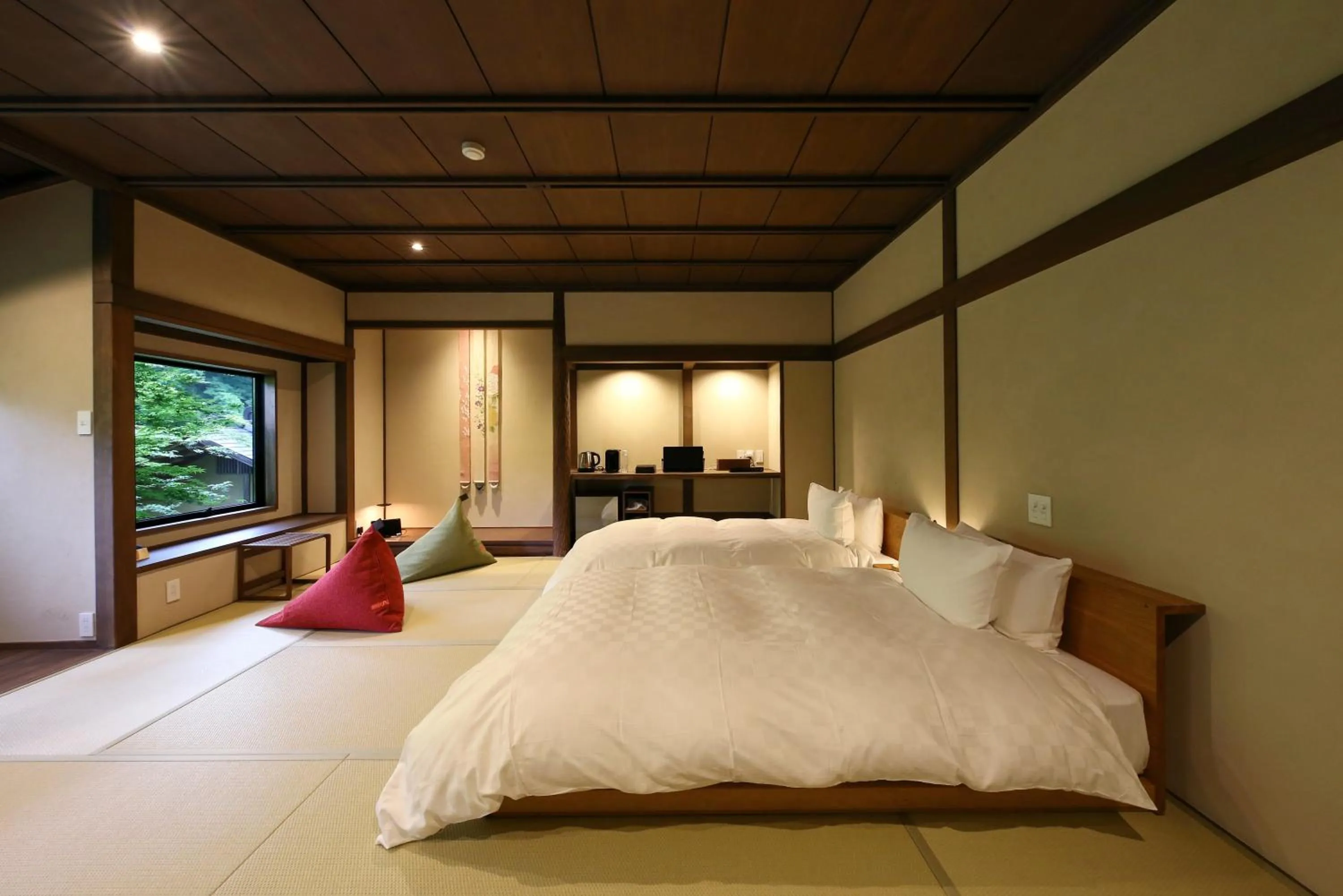 Photo of the whole room, Bed in Kyousen