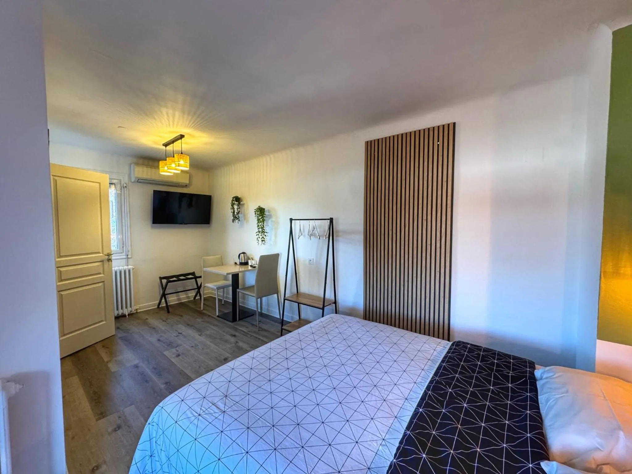 Bed in Hôtel Itzalpea