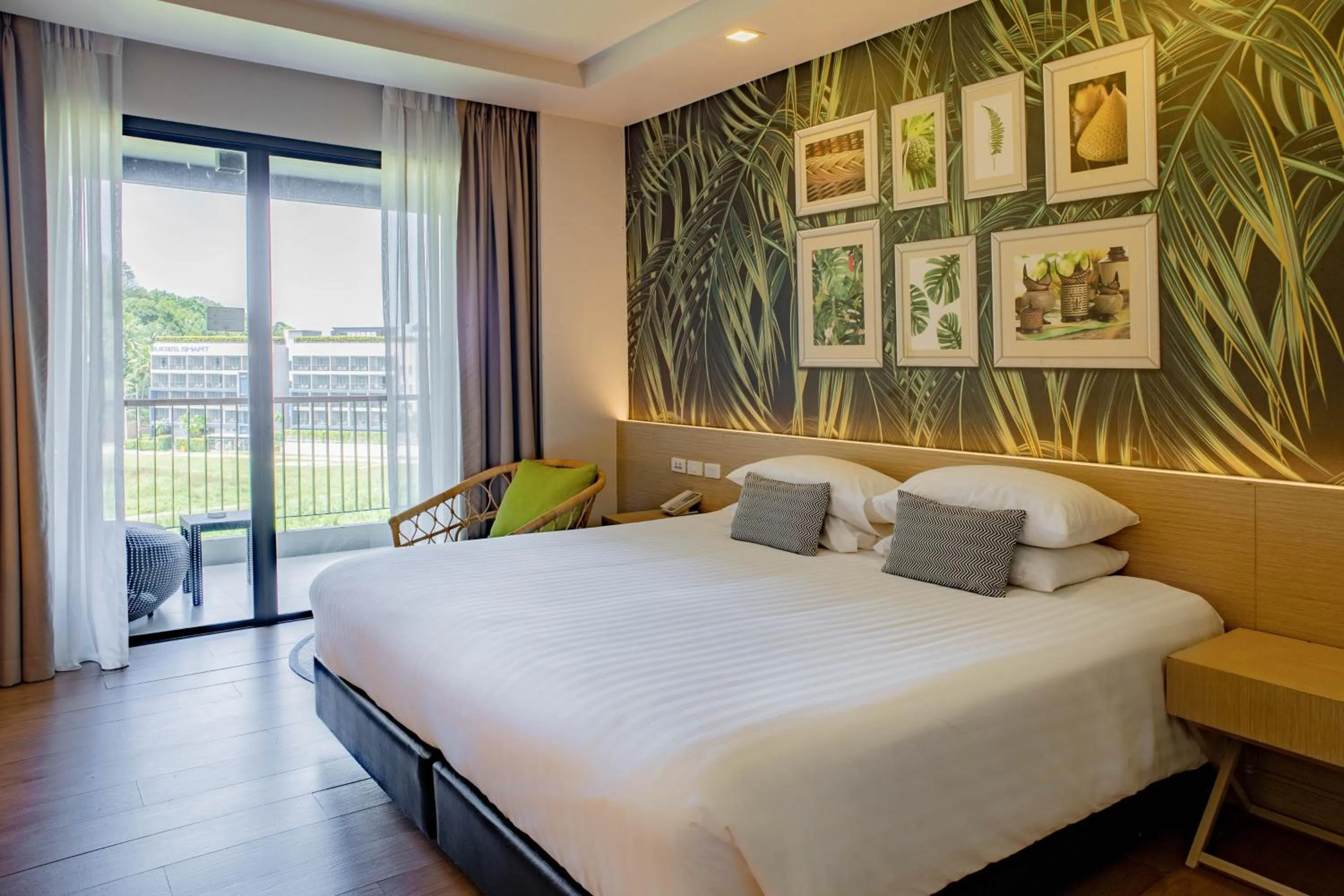 Bed in Panan Krabi Resort