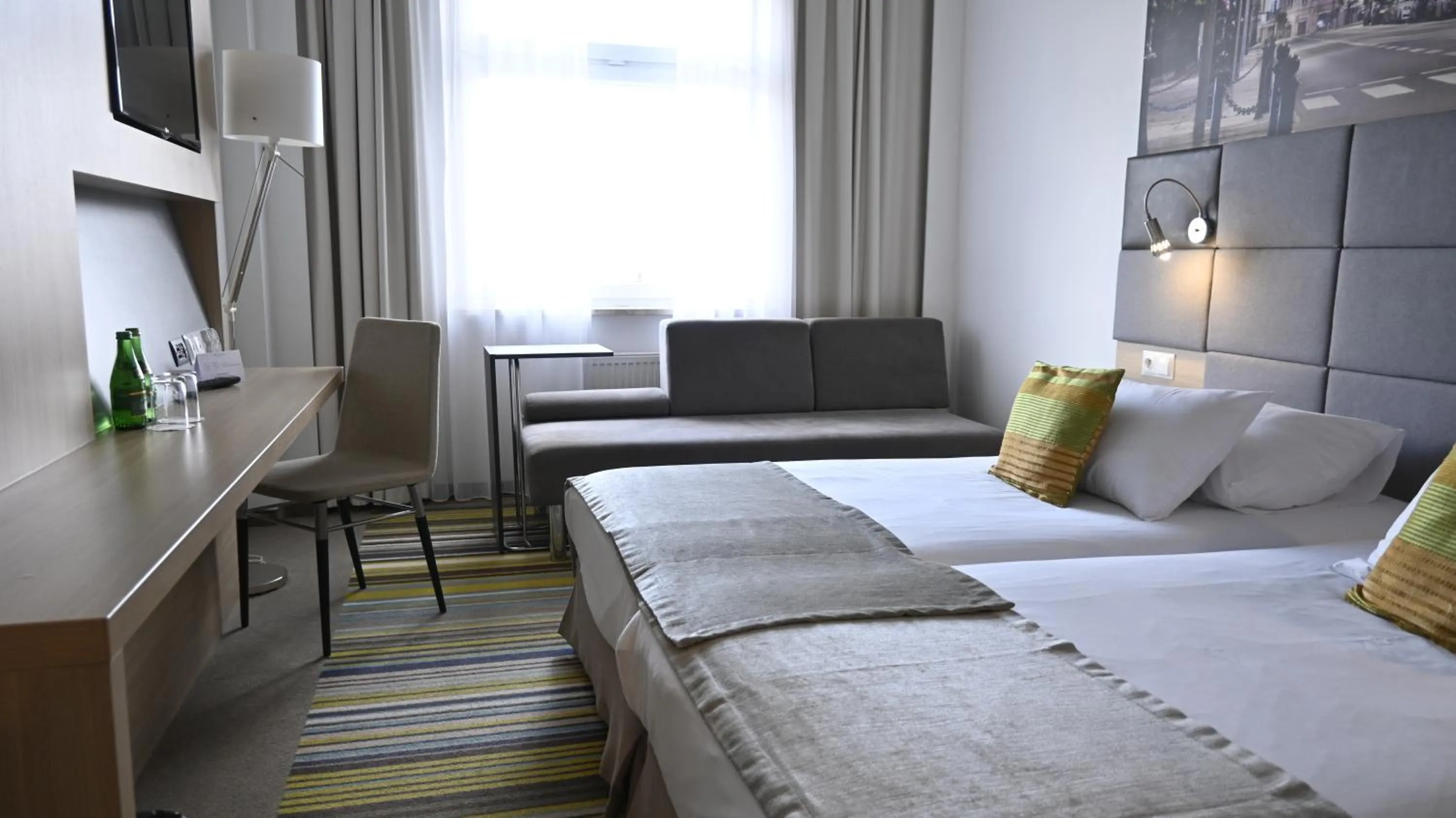 Photo of the whole room, Bed in Vestil Hotel