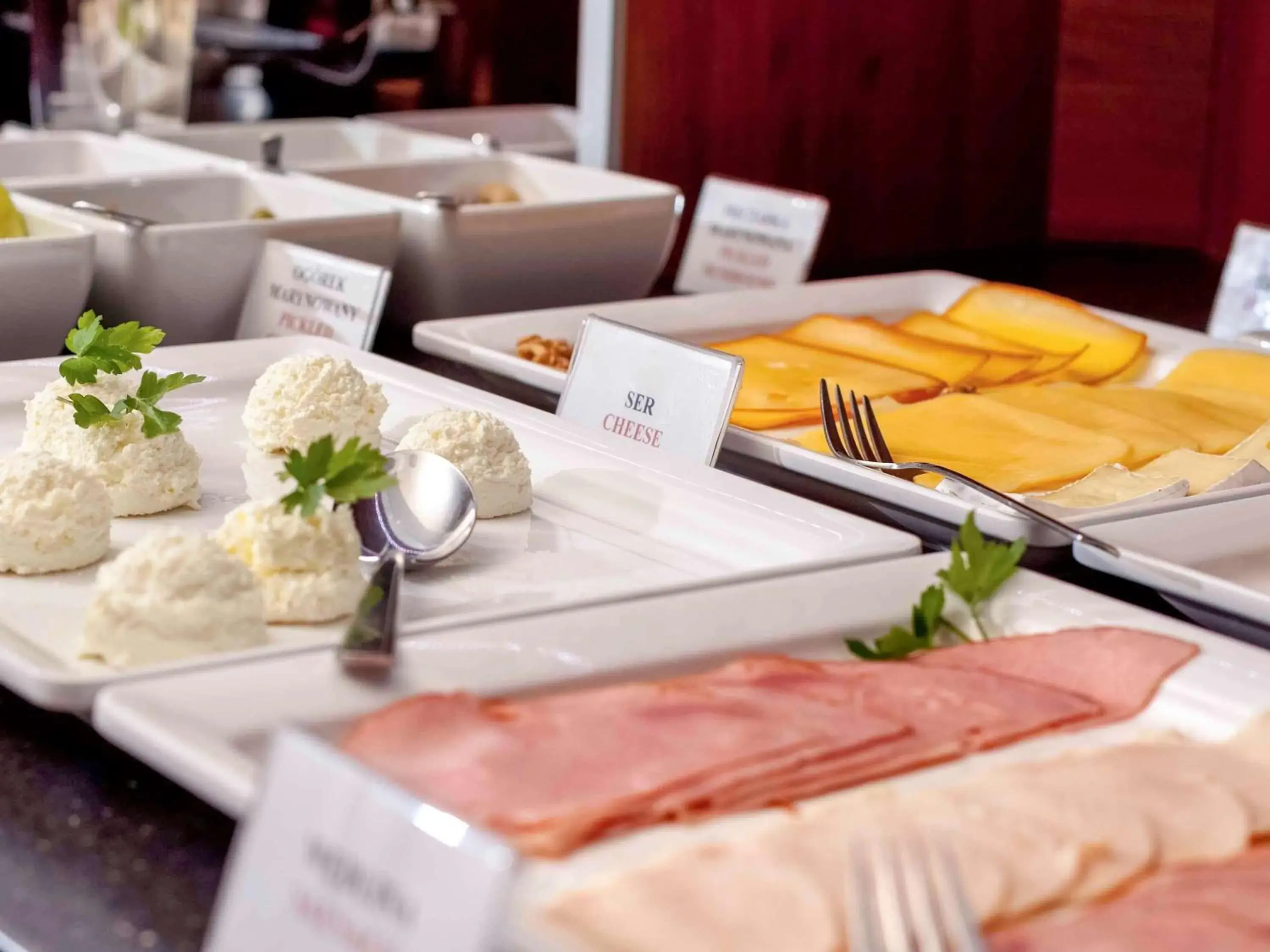 Restaurant/places to eat in Vestil Hotel Restaurant/places to eat in Vestil Hotel