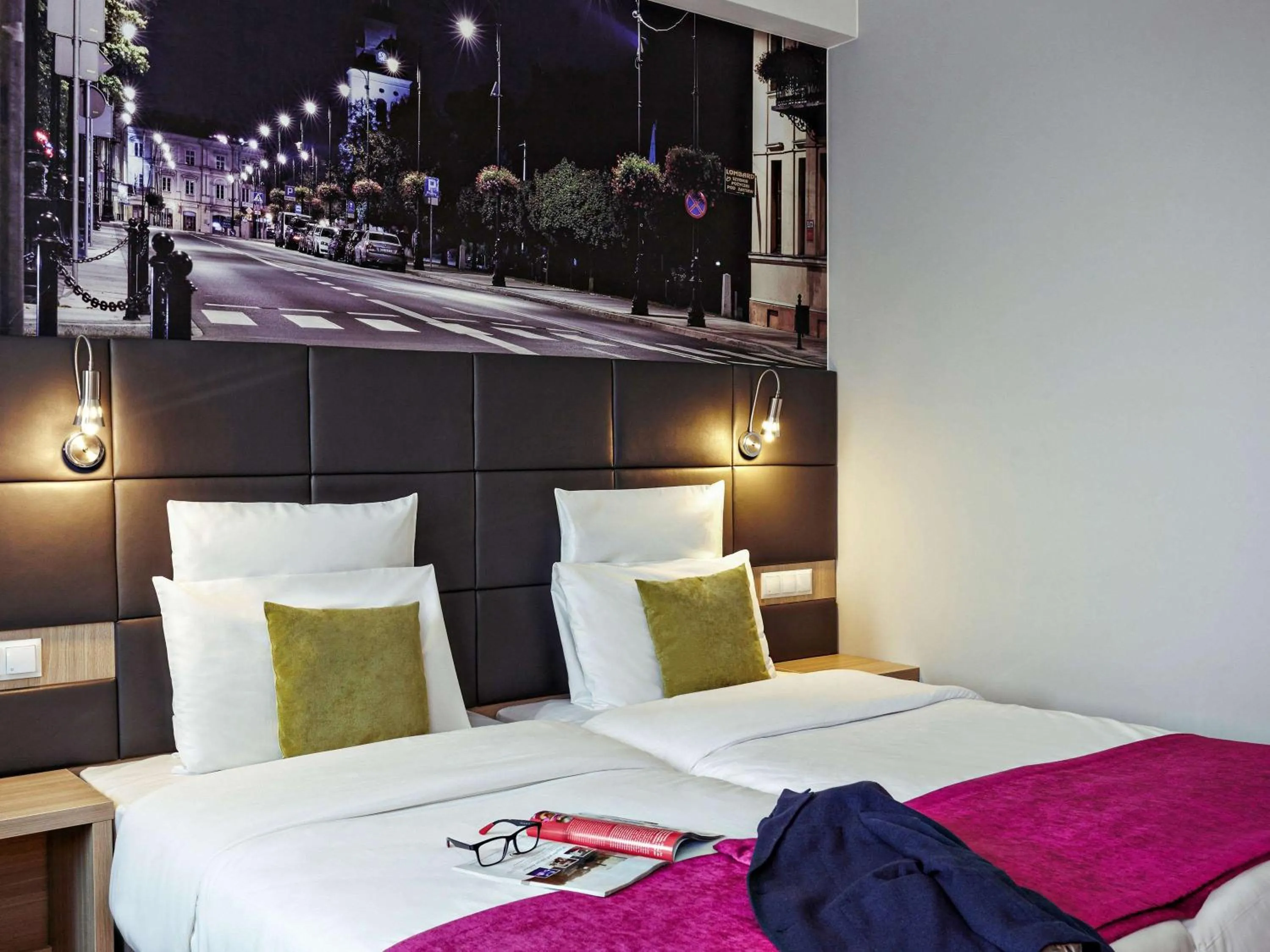 Photo of the whole room, Bed in Vestil Hotel