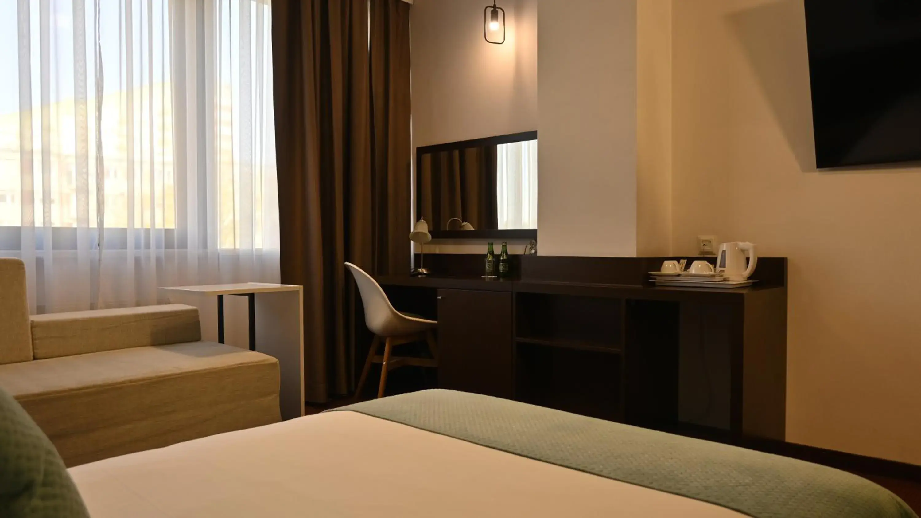 Photo of the whole room, Bed in Vestil Hotel Photo of the whole room, Bed in Vestil Hotel