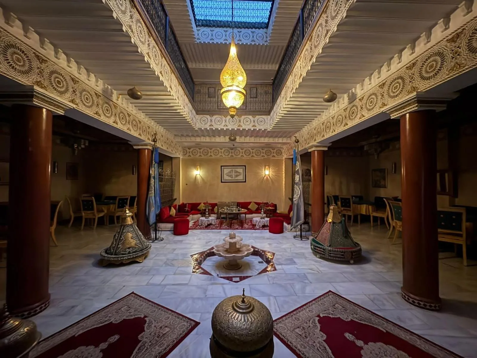 Restaurant/places to eat in Riad Golf Stinia 1