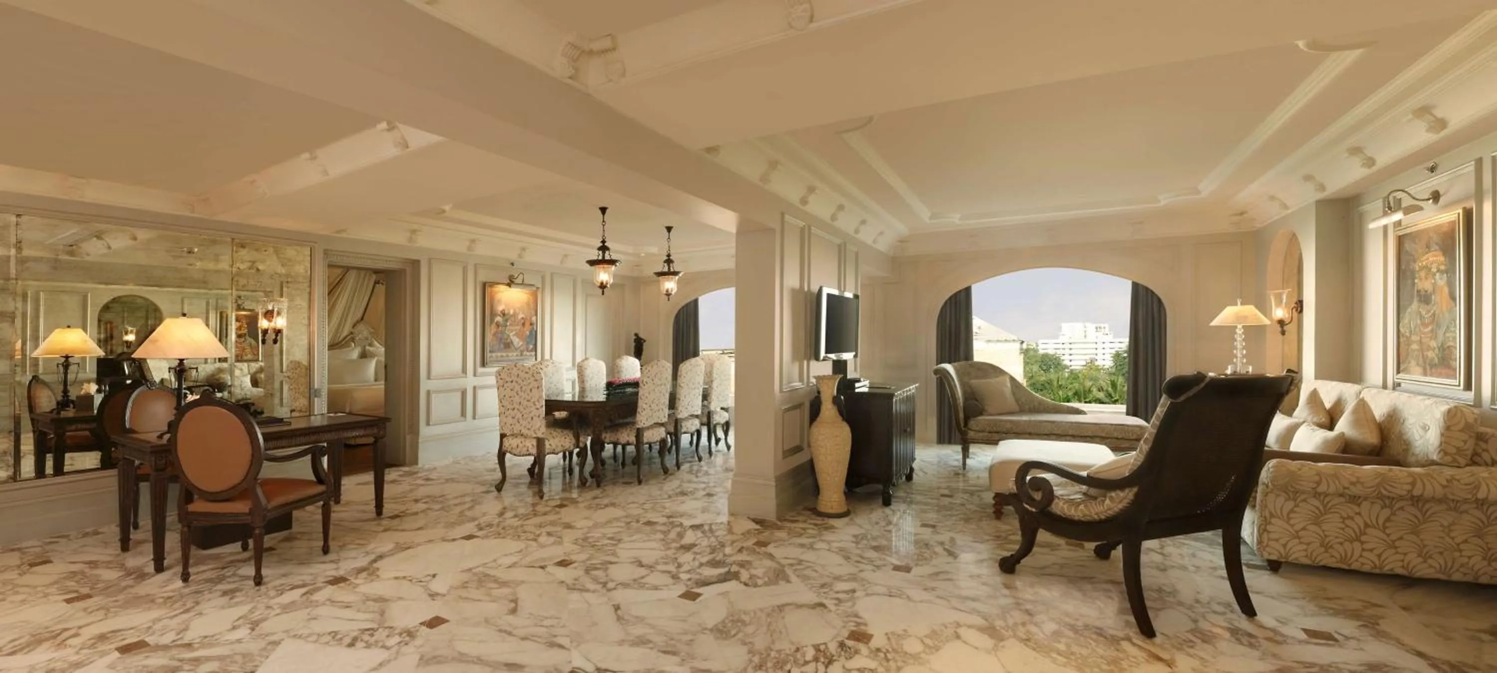 Living room in Hilton Mumbai International Airport Hotel