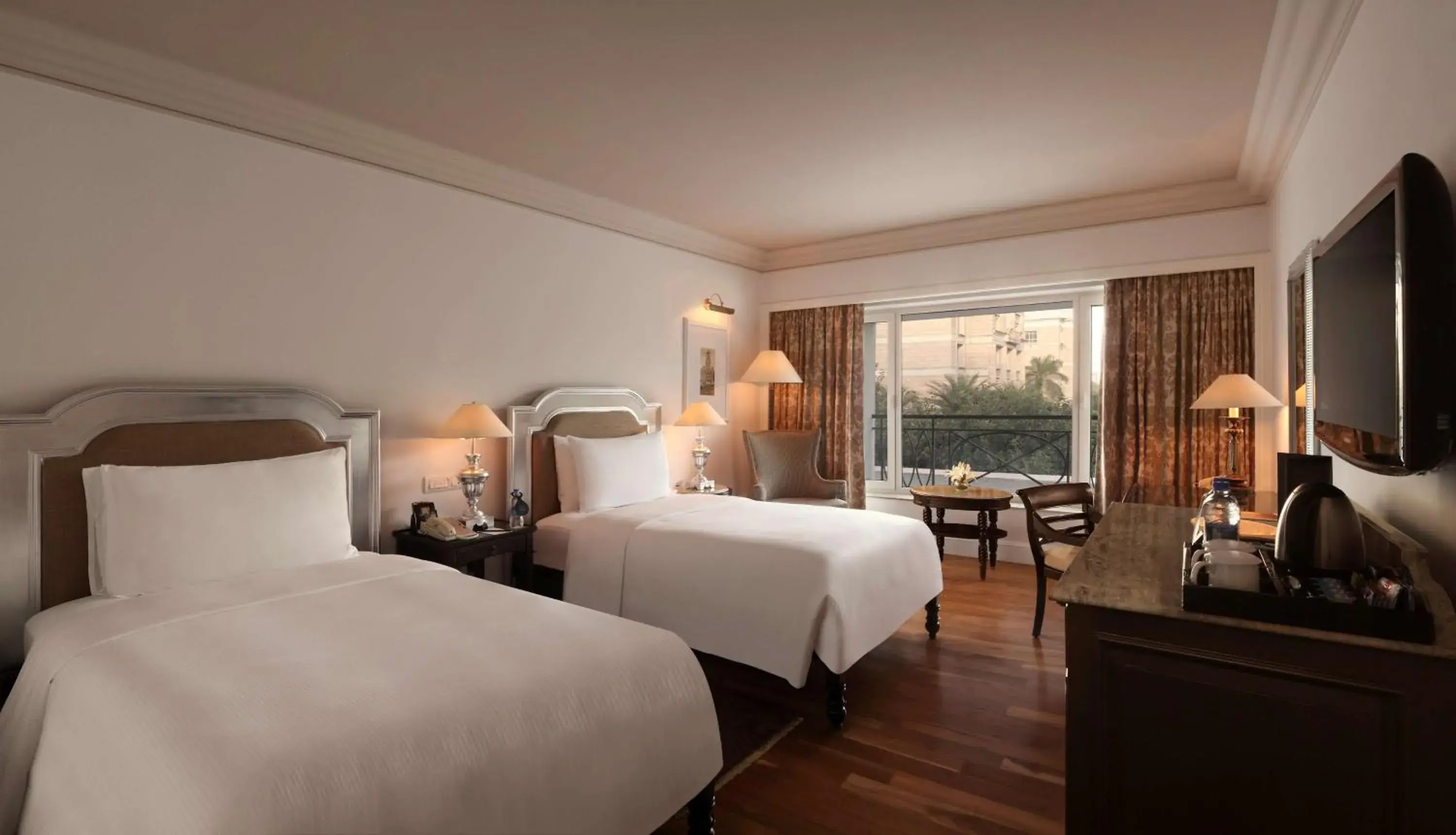 Twin Room with Pool View in Hilton Mumbai International Airport Hotel Twin Room with Pool View in Hilton Mumbai International Airport Hotel