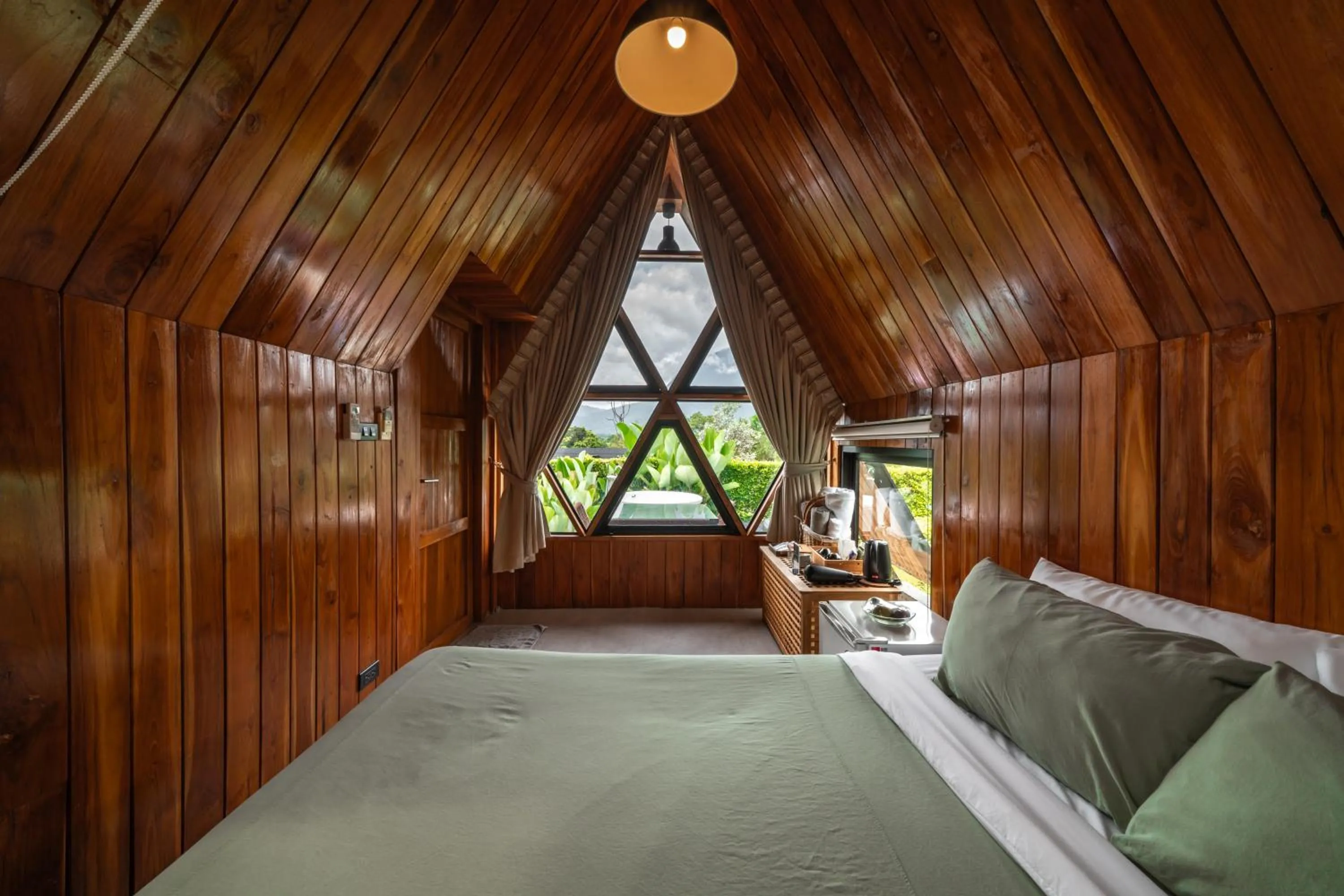 Bedroom, Bed in The CAMPIAN