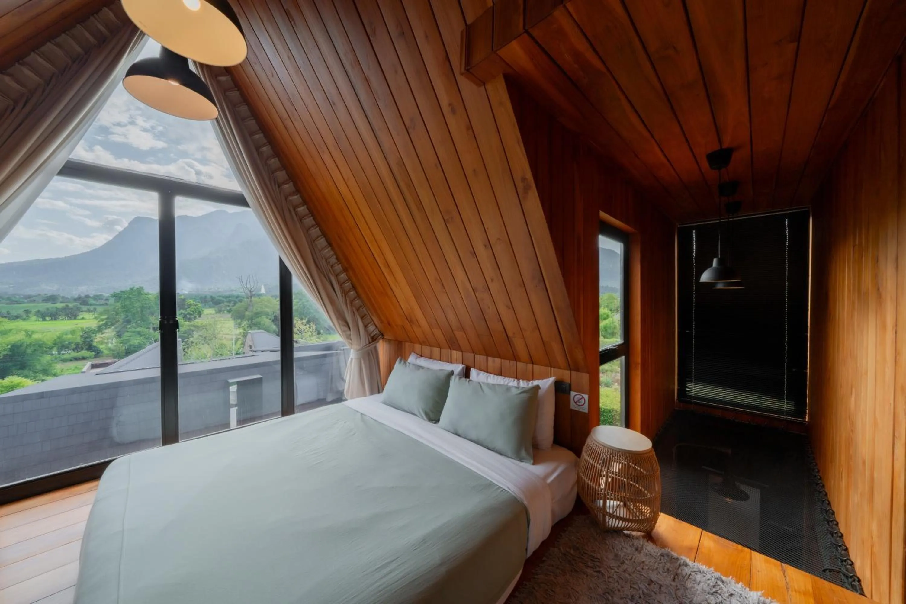 Bedroom, Bed in The CAMPIAN