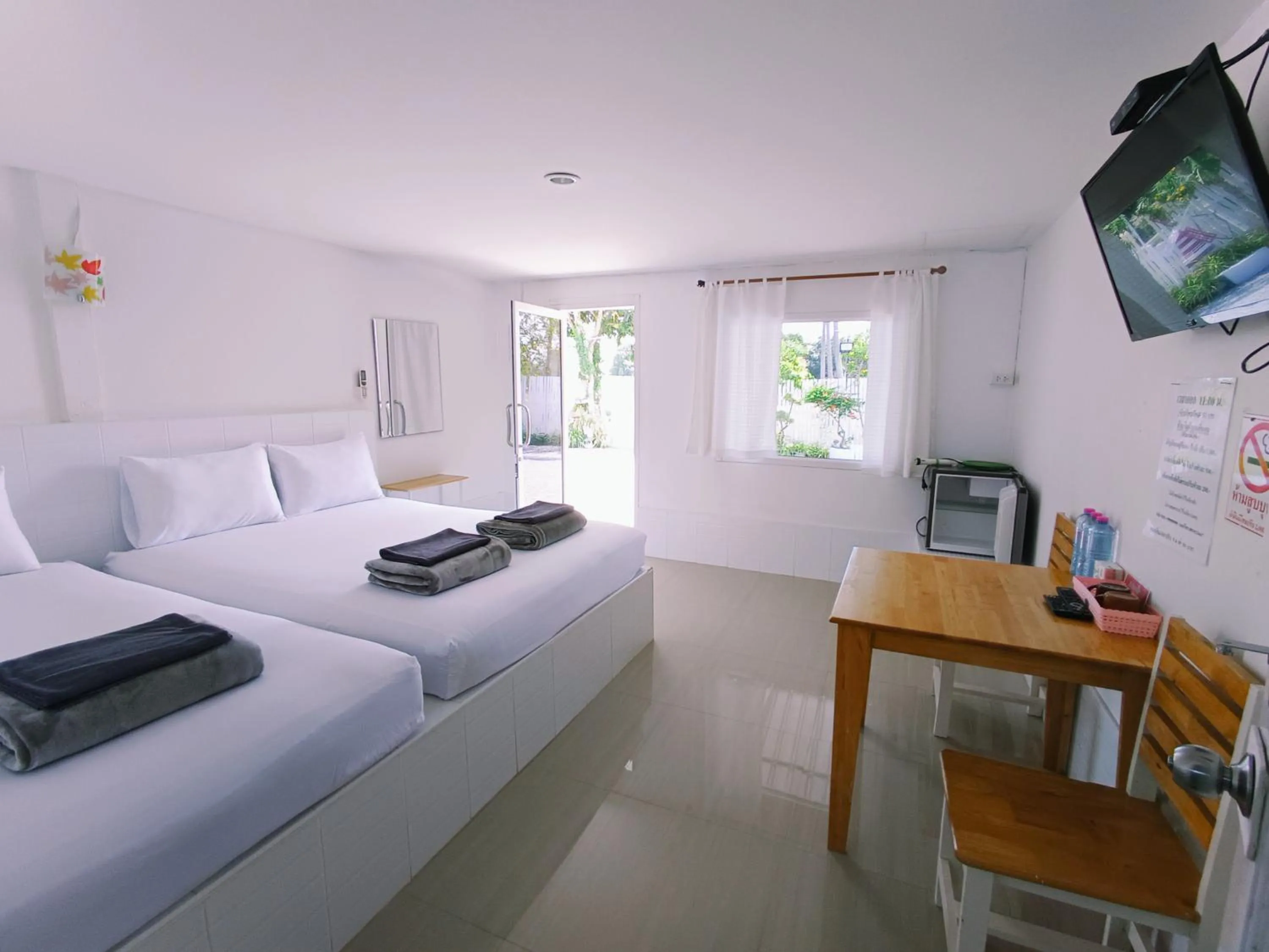 Bed in Saan Rak Resort