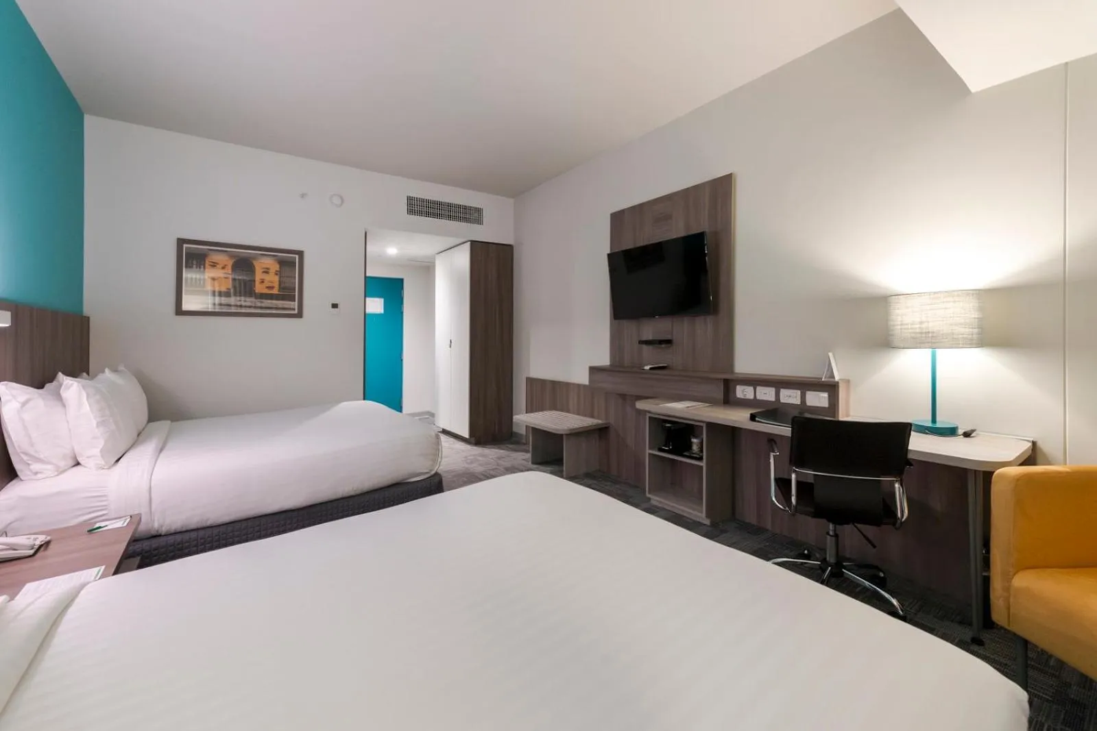 Photo of the whole room, Bed in Holiday Inn - Lima Airport by IHG