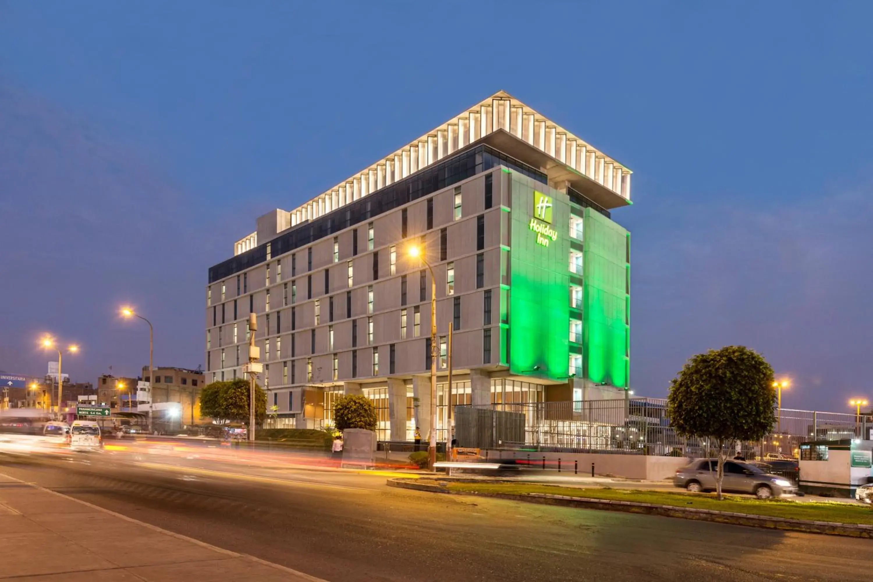 Property building in Holiday Inn - Lima Airport by IHG Property building in Holiday Inn - Lima Airport by IHG