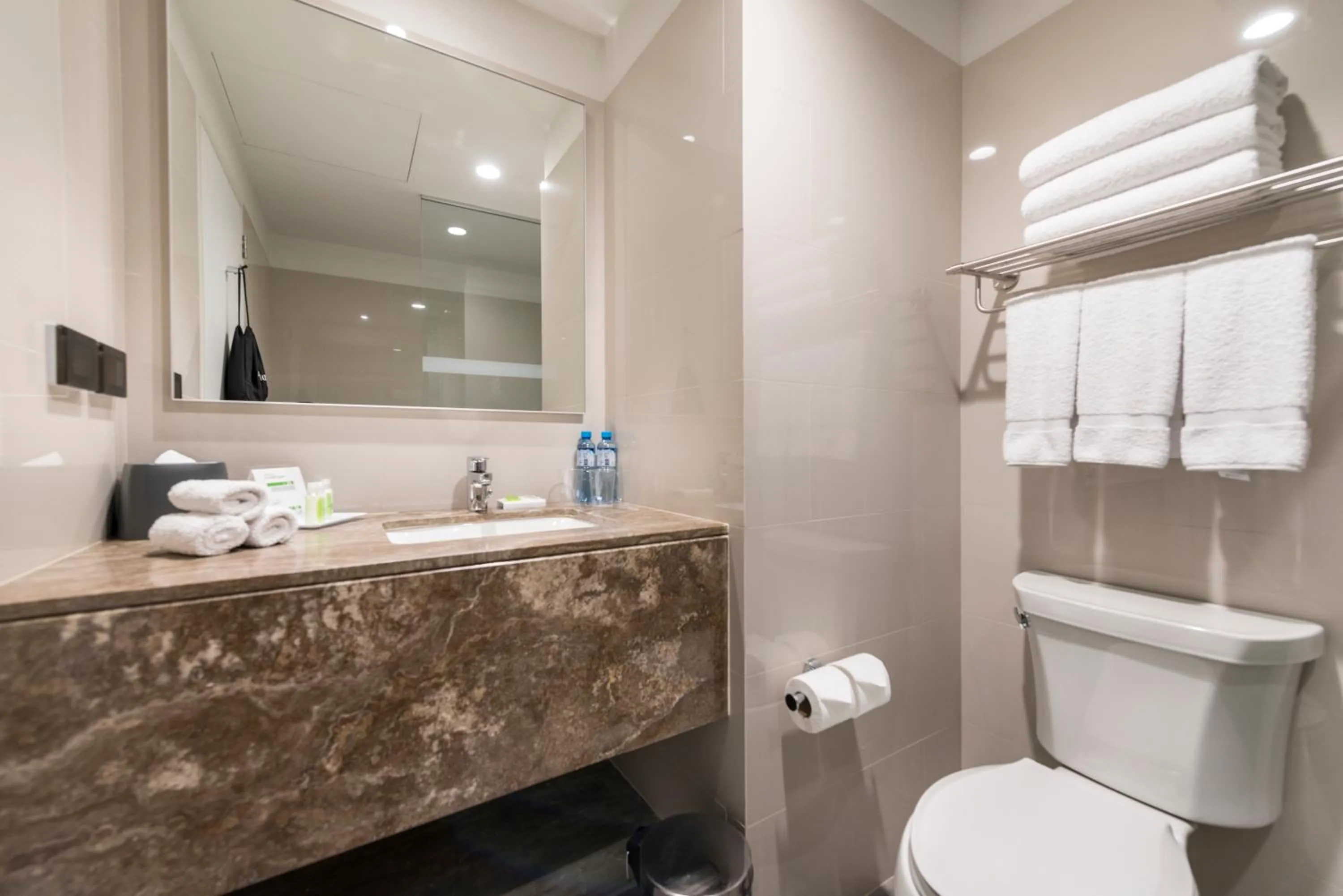 Bathroom in Holiday Inn - Lima Airport by IHG