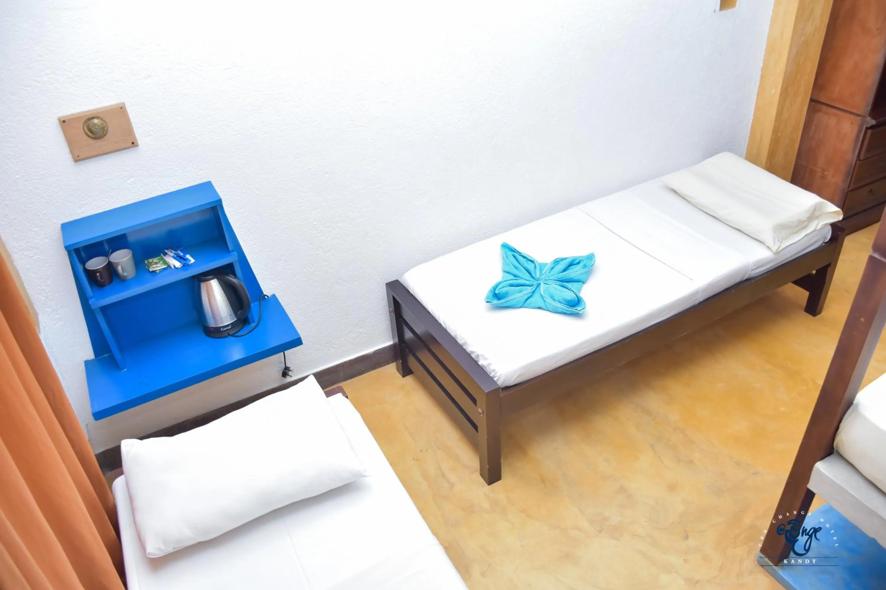 Bedroom, Bed in The Change Hotel