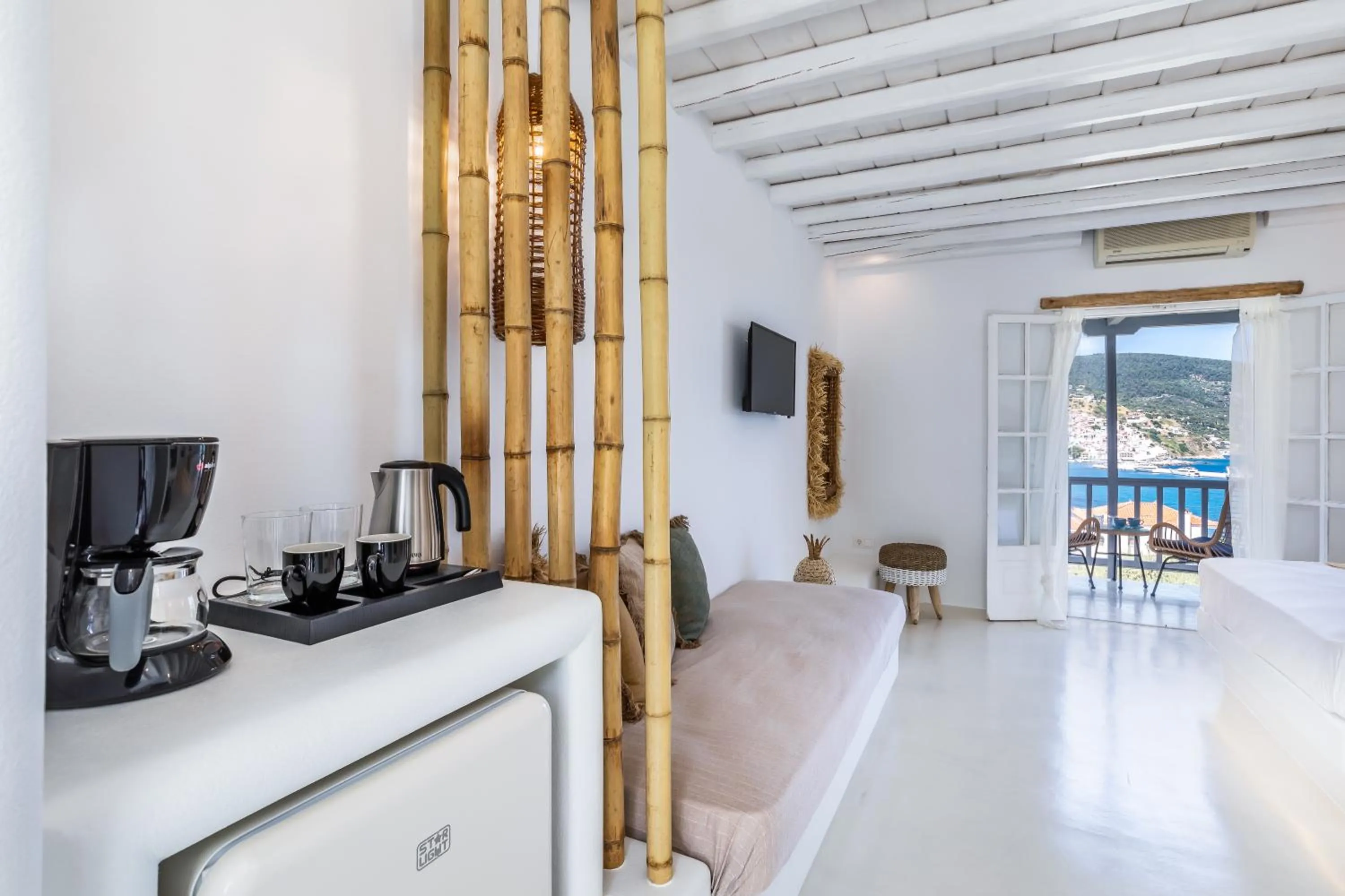 Evlalia Studios & Villas