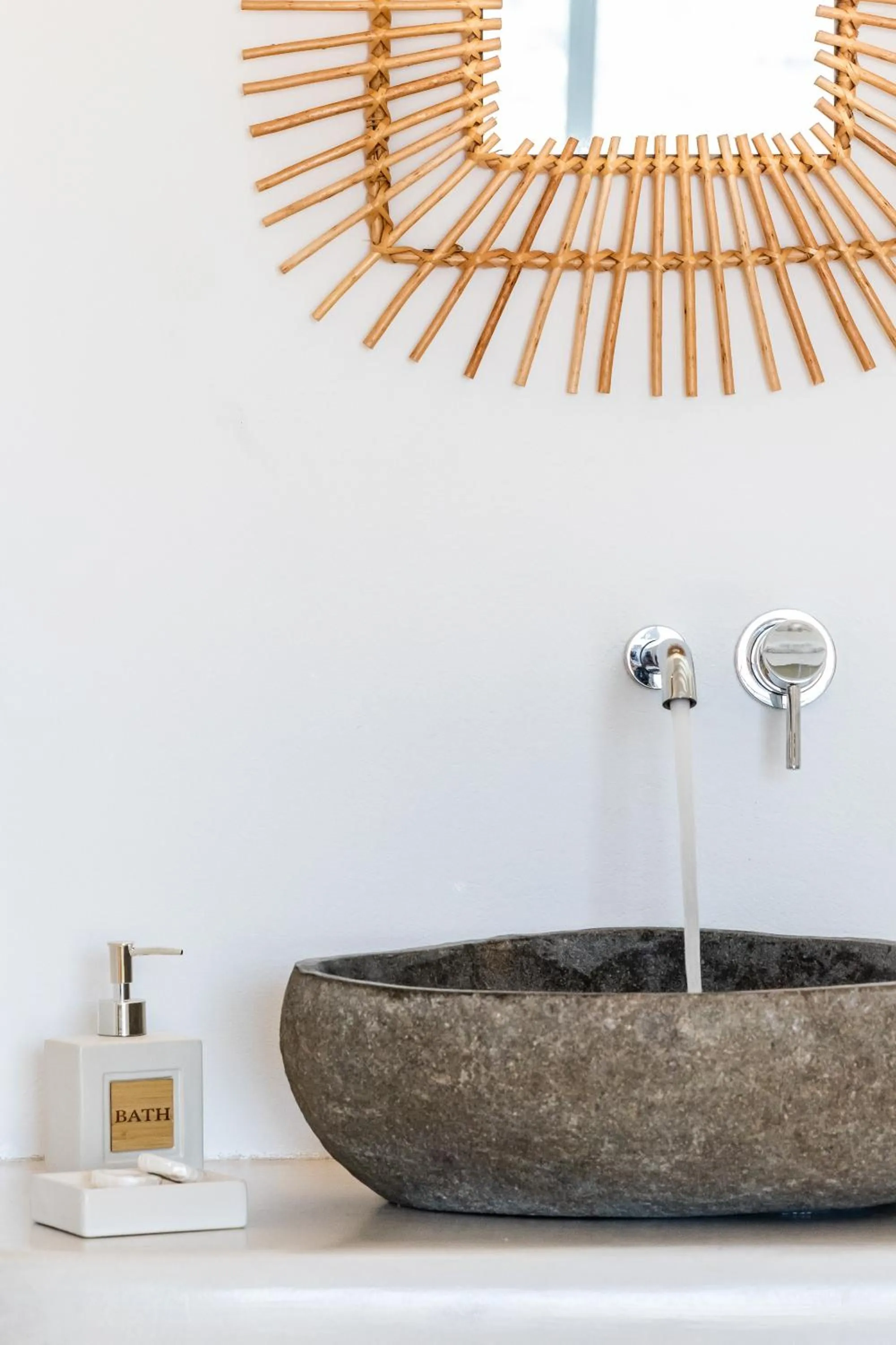 Evlalia Studios & Villas