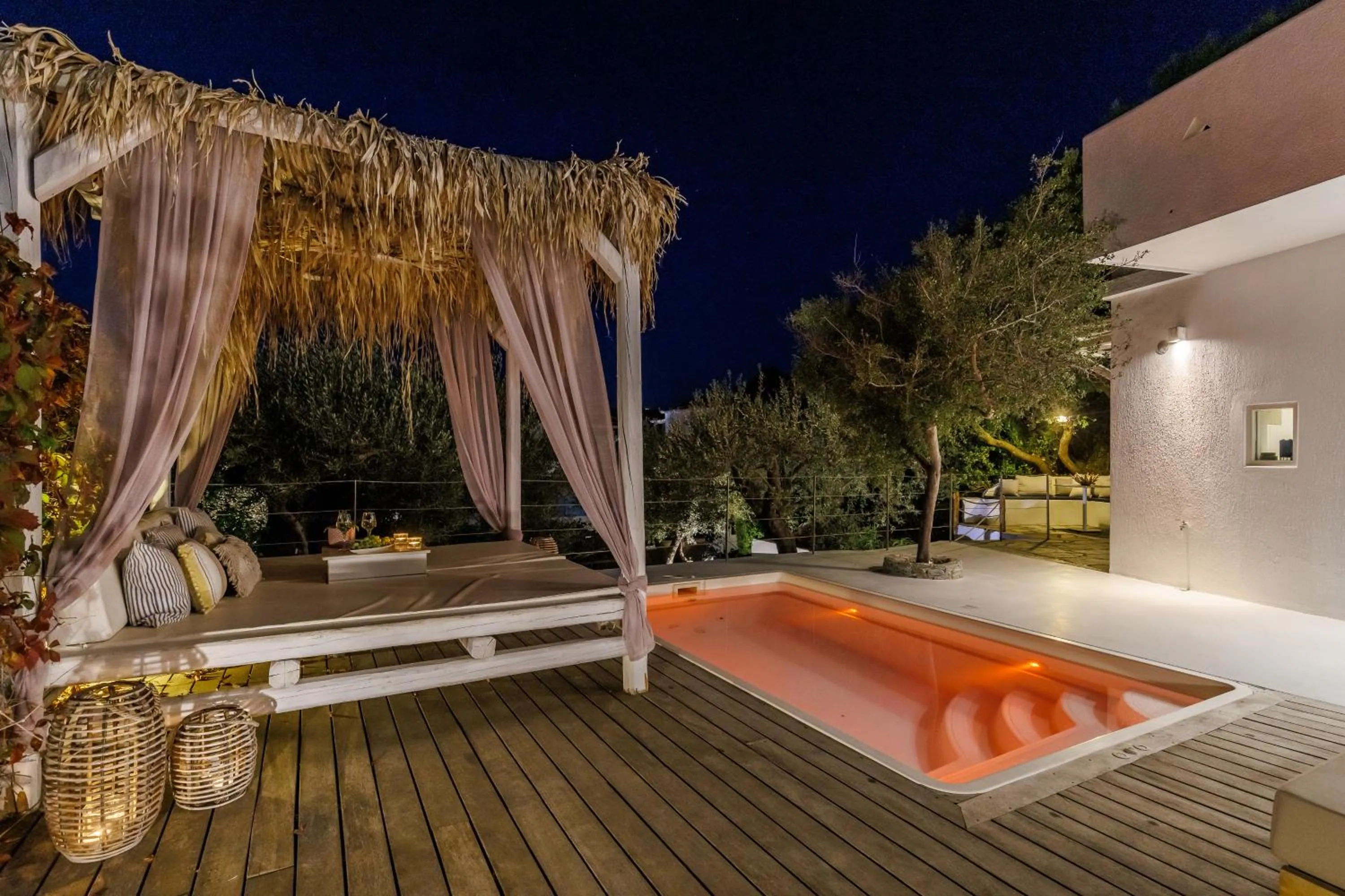 Evlalia Studios & Villas