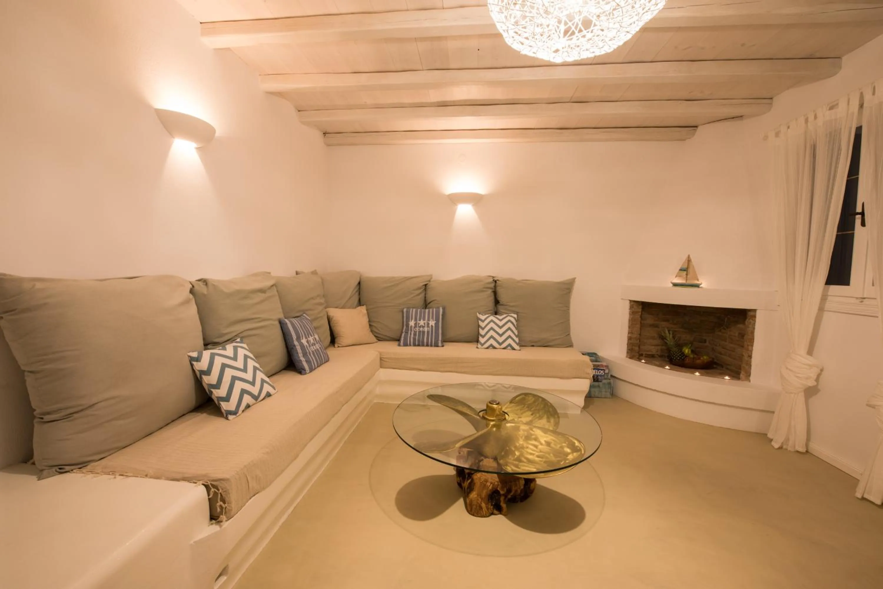 Evlalia Studios & Villas