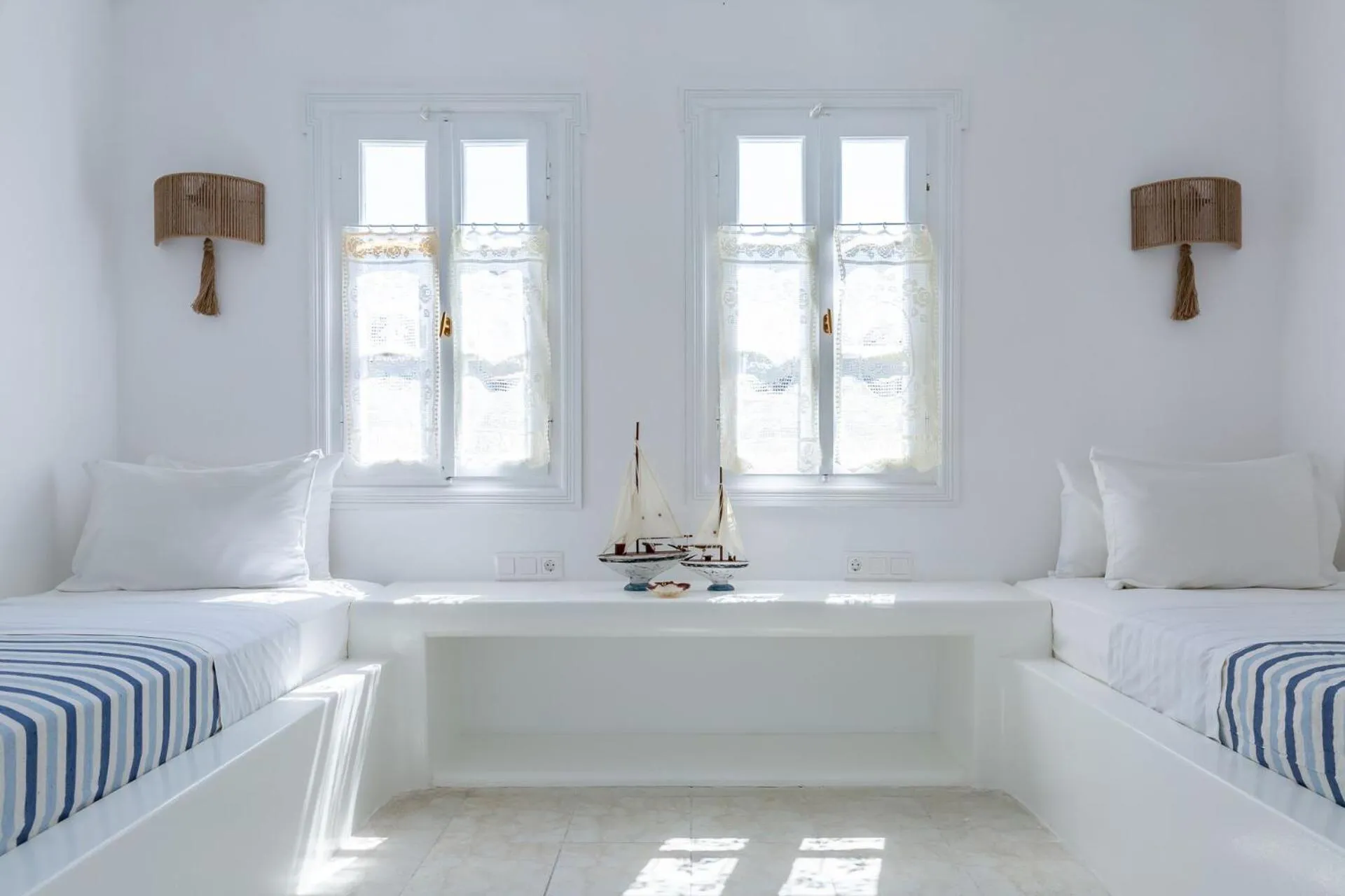 Bed in Evlalia Studios & Villas