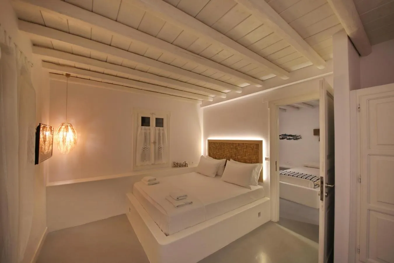 Photo of the whole room, Bed in Evlalia Studios & Villas