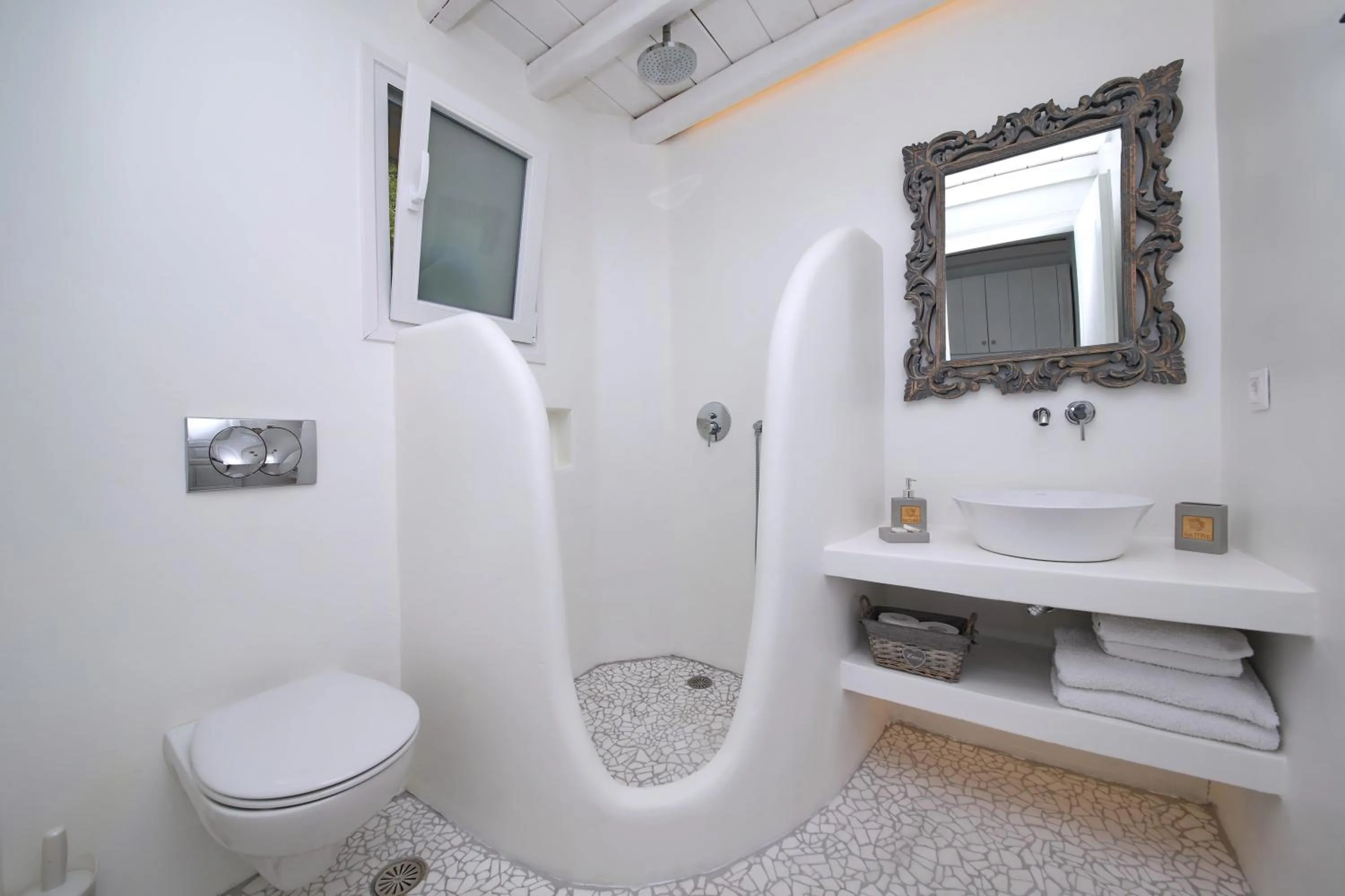 Bathroom in Evlalia Studios & Villas