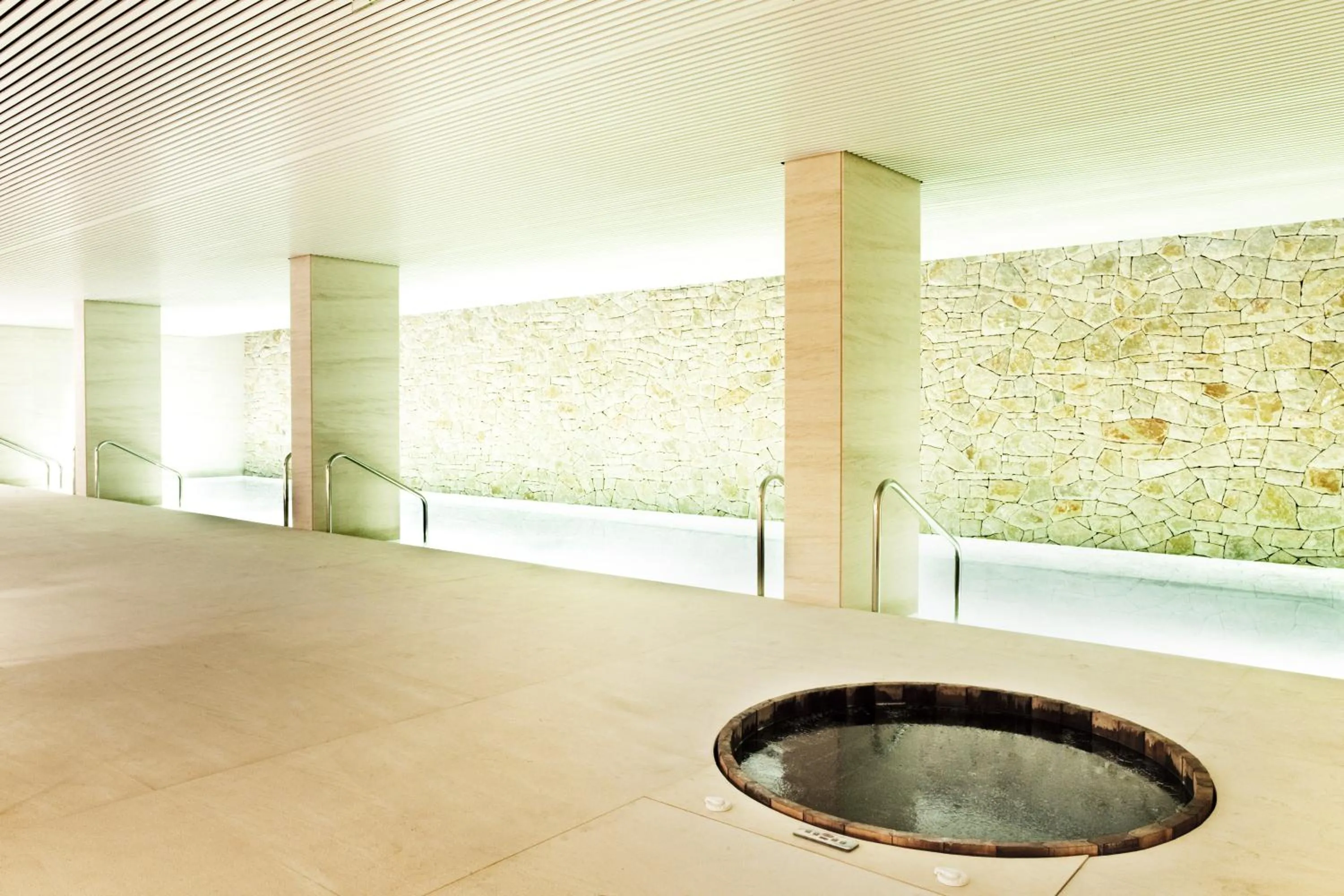 Hot Tub in Square Nine Hotel Belgrade-The Leading Hotels of The World