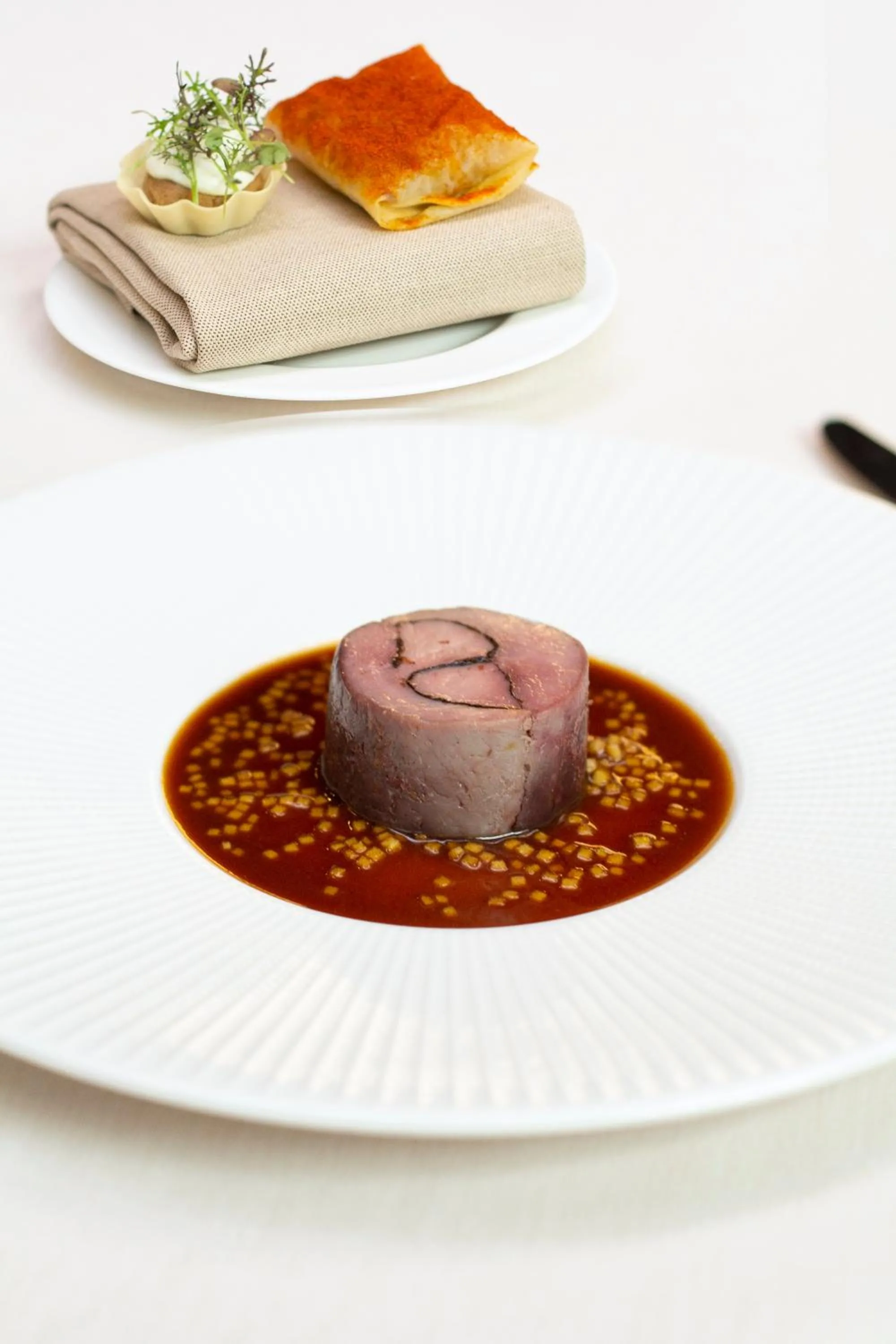 Food in Square Nine Hotel Belgrade-The Leading Hotels of The World