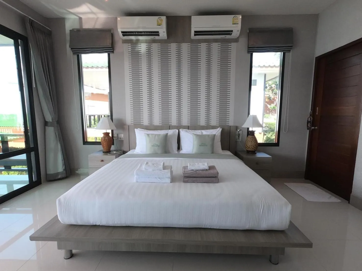 Bed in Mountain Resort Koh Lipe