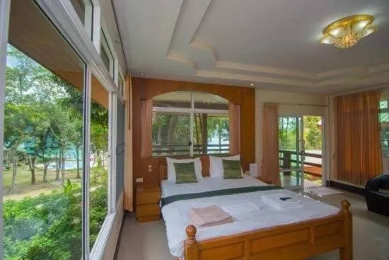 Bed in Mountain Resort Koh Lipe