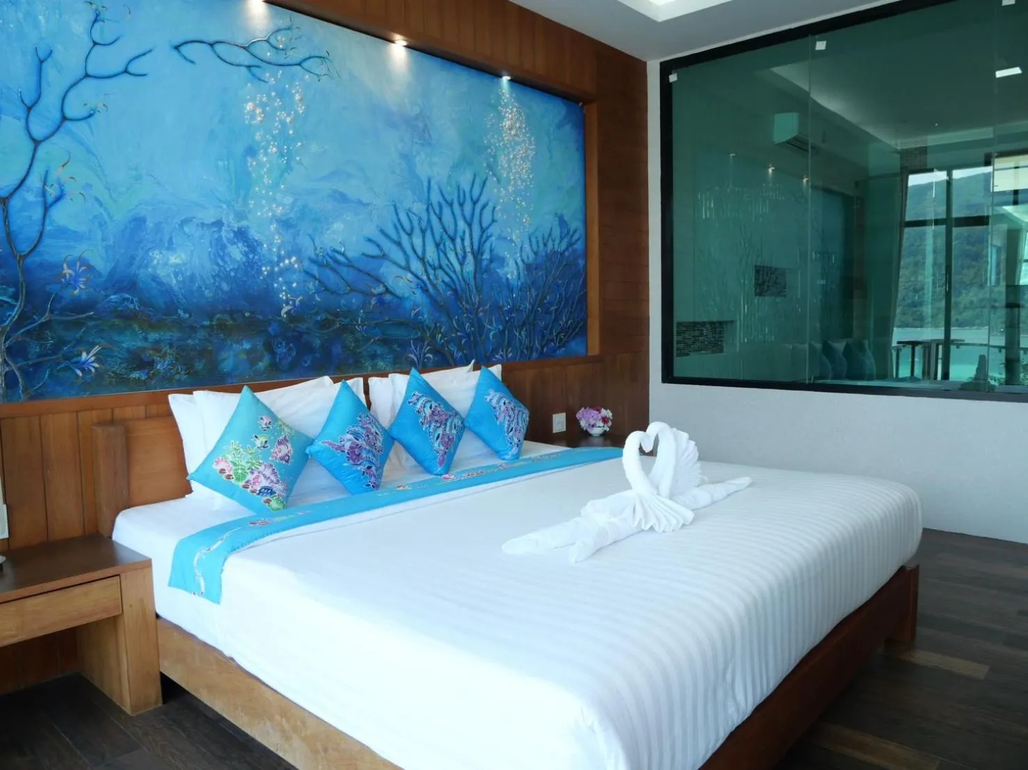Bed in Mountain Resort Koh Lipe