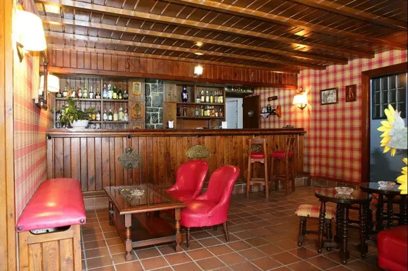 Lounge or bar in El Ancla Lounge or bar in El Ancla