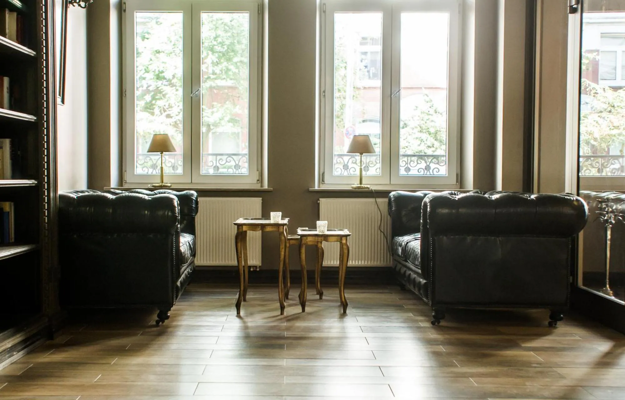 Seating area in Merite Hotels Hamburg Altona GmbH