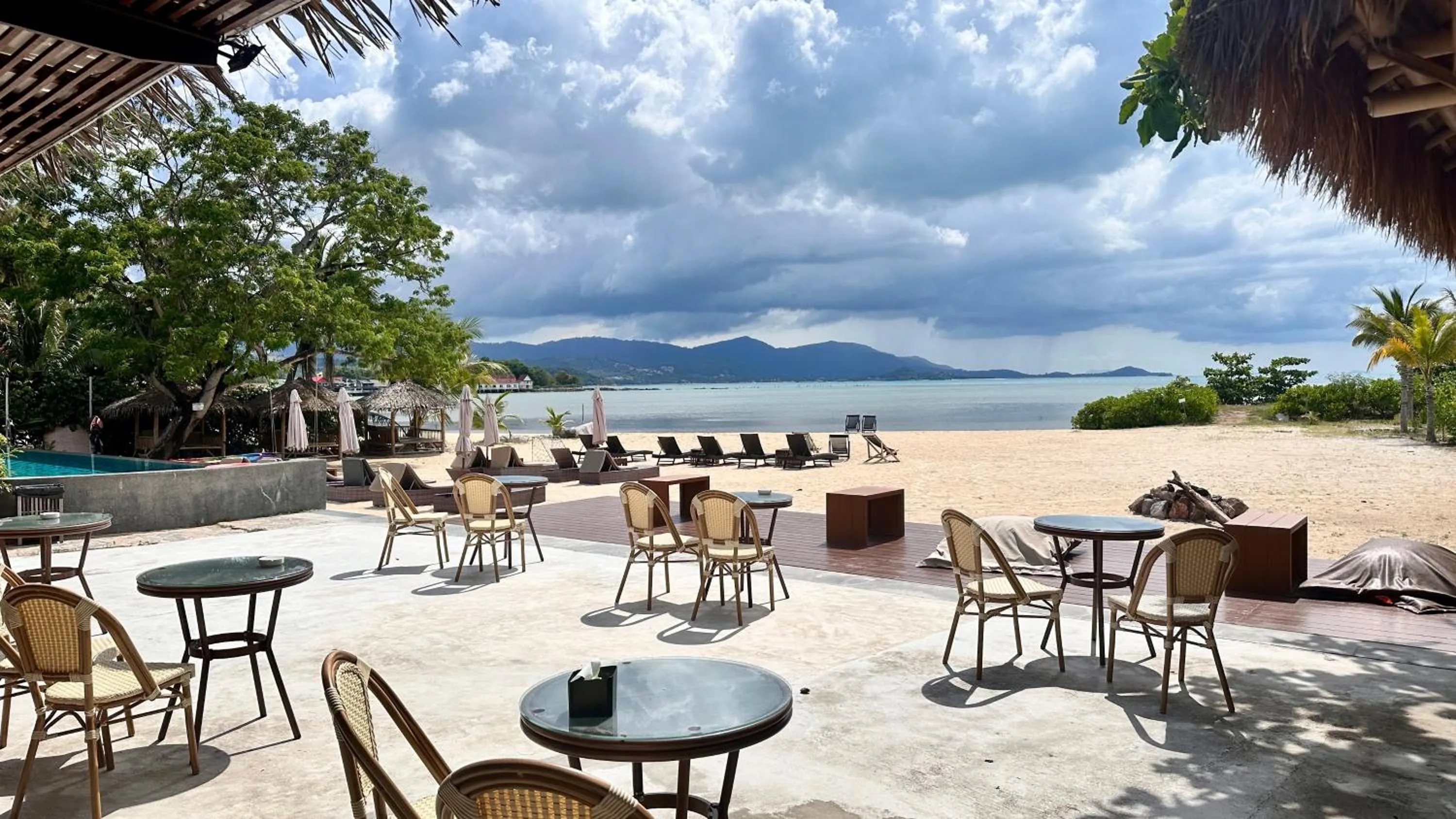 Seating area in Deva Beach Resort Samui