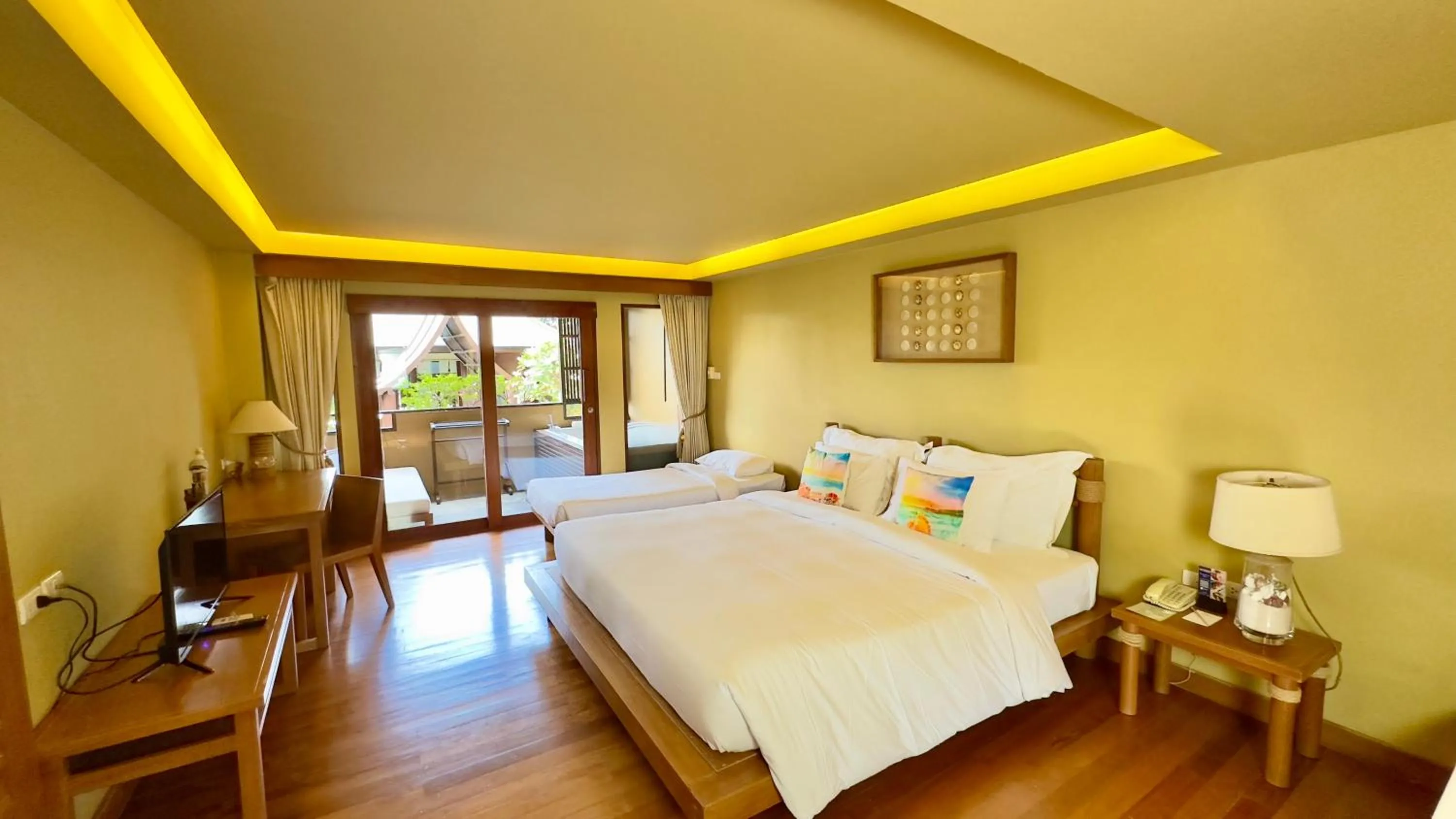 Photo of the whole room, Bed in Deva Beach Resort Samui