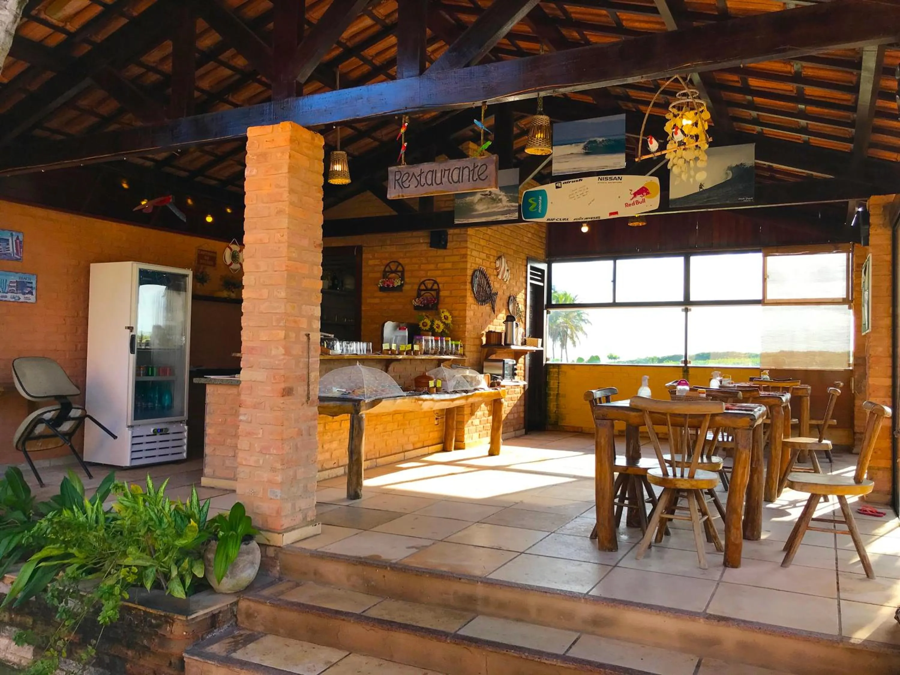 Restaurant/places to eat in Hotel Pousada Beleza das Ondas