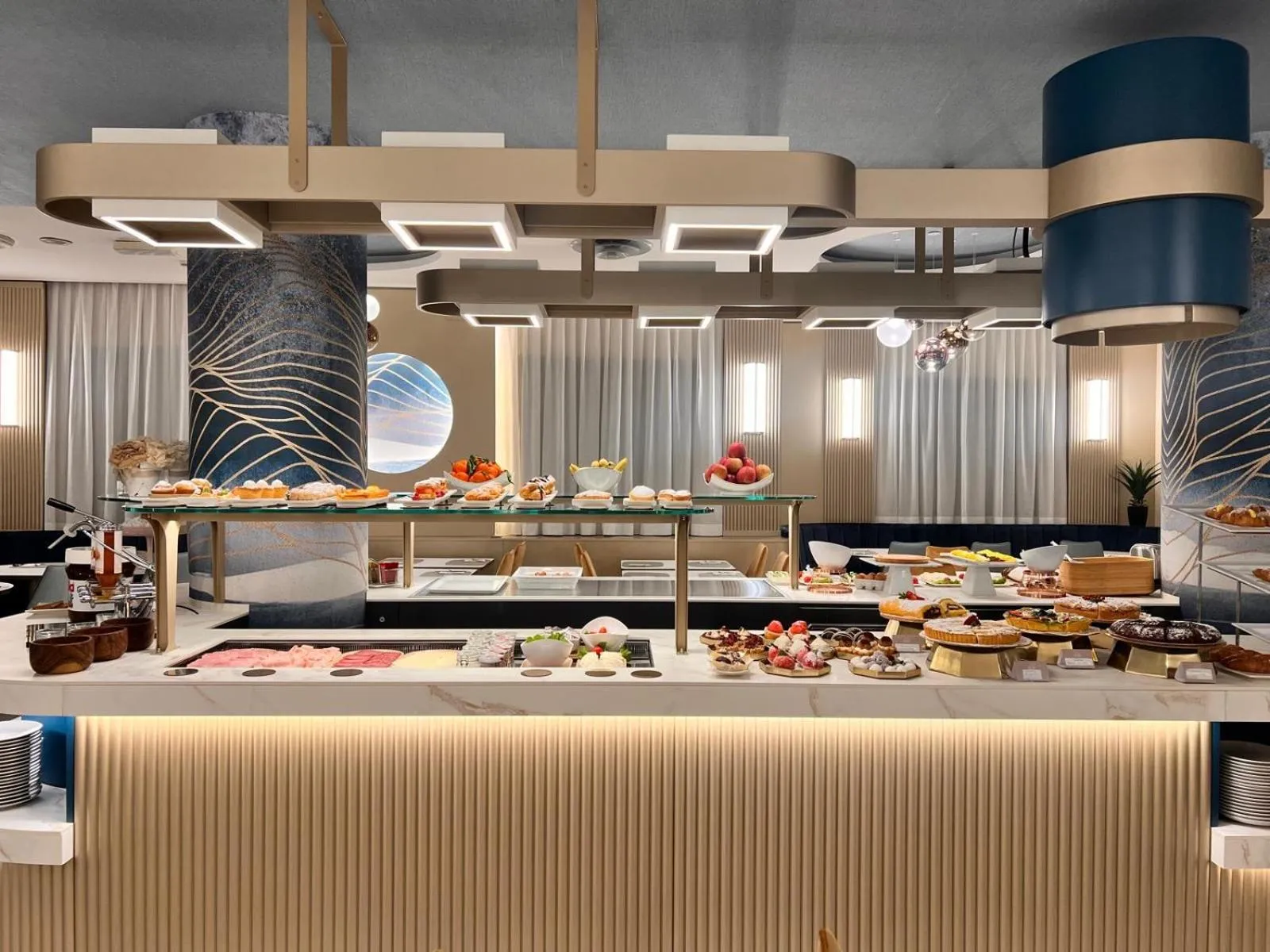 Food and drinks in Hotel Villa Paola