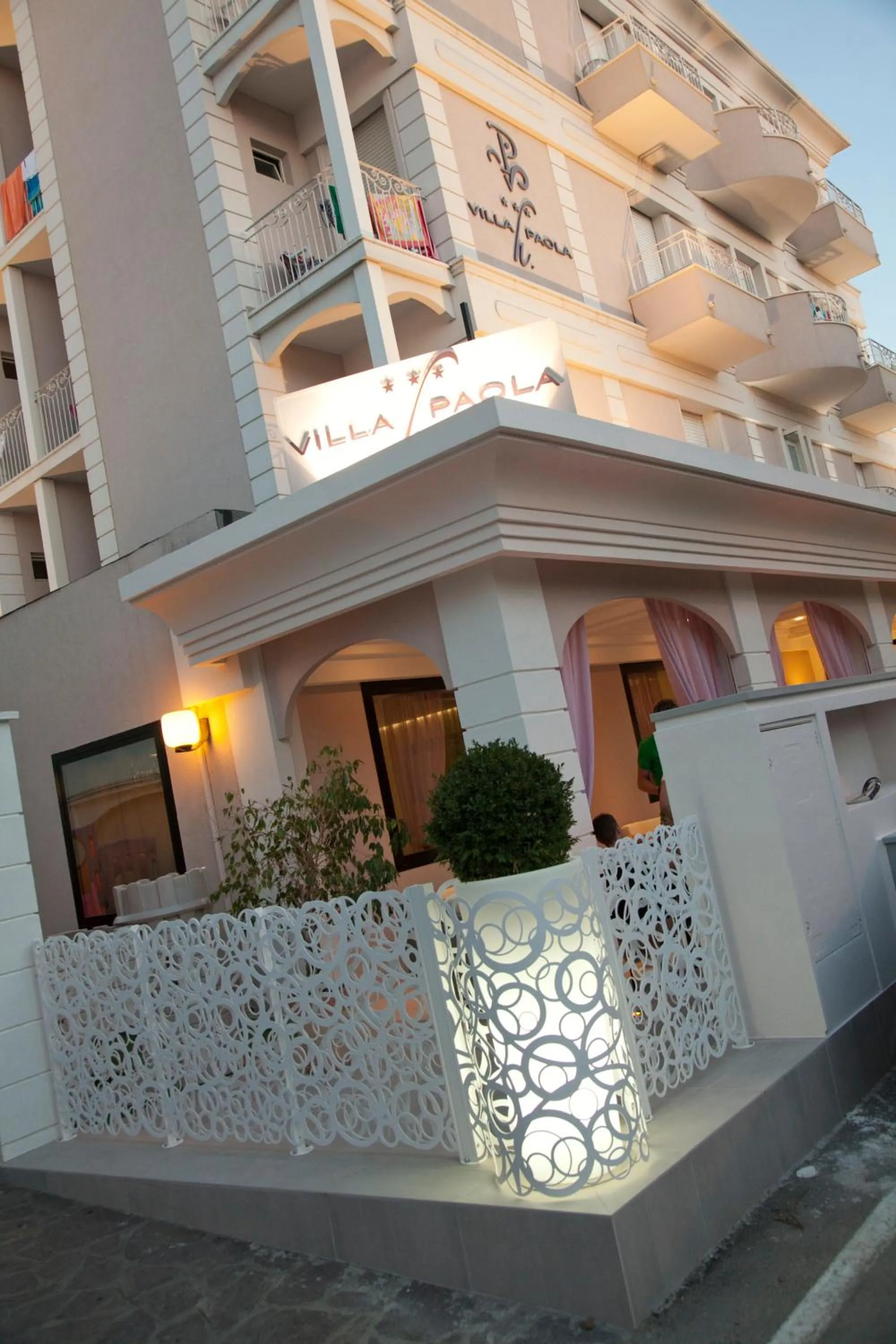 Facade/entrance in Hotel Villa Paola