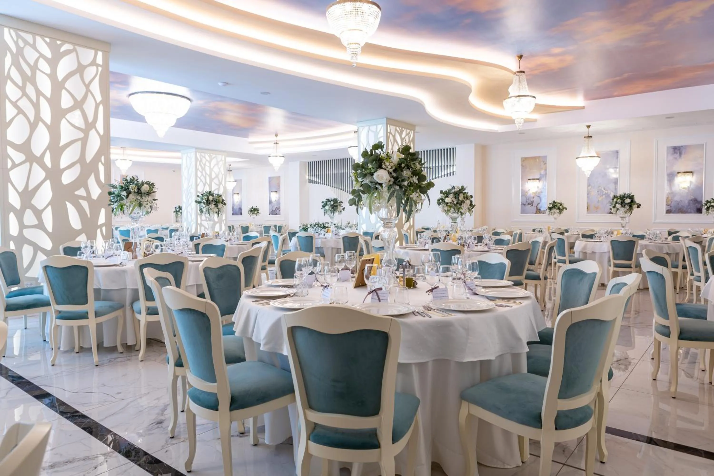 Property building in Hotel Leul de Aur